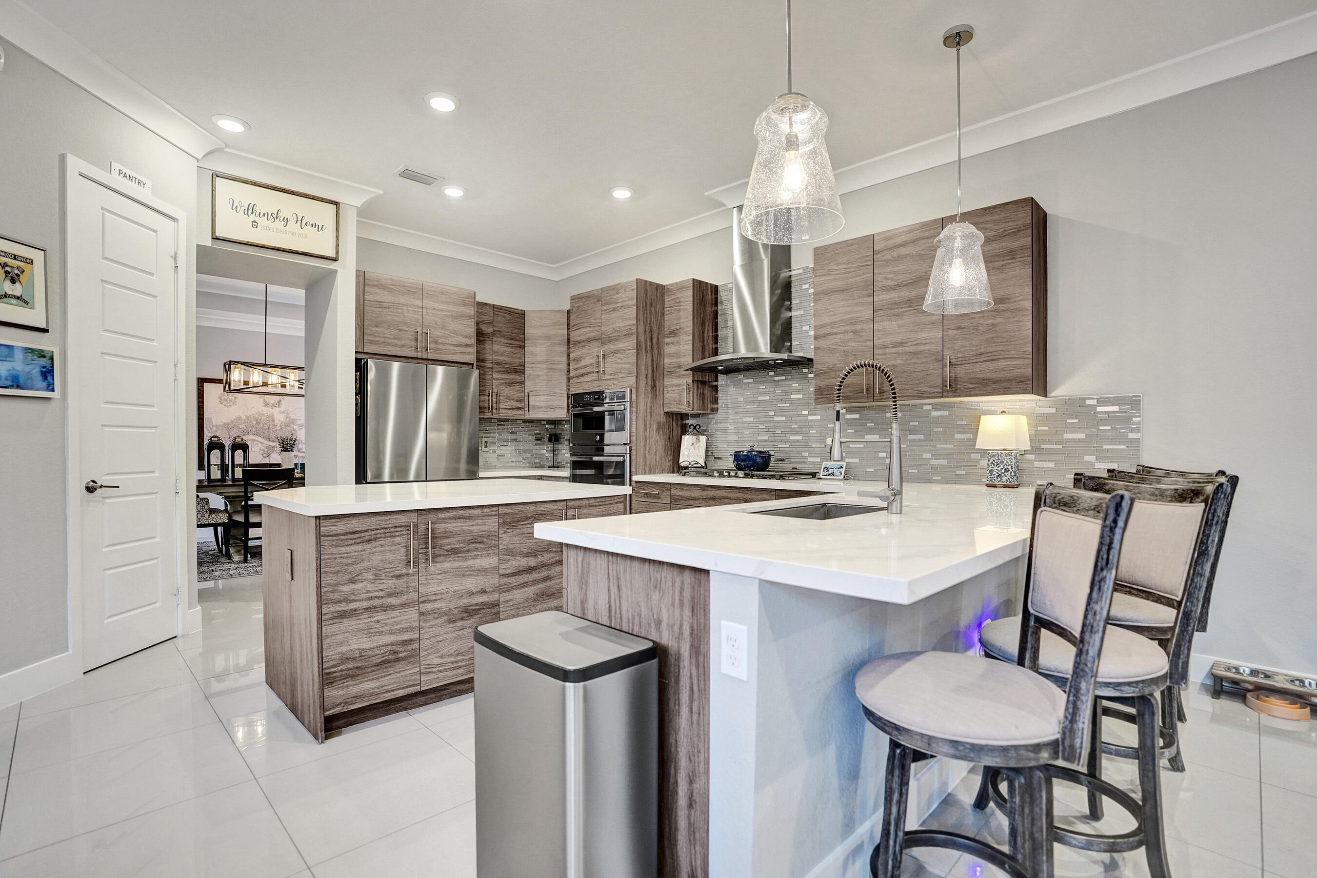 10514 N Lago Vista Circle