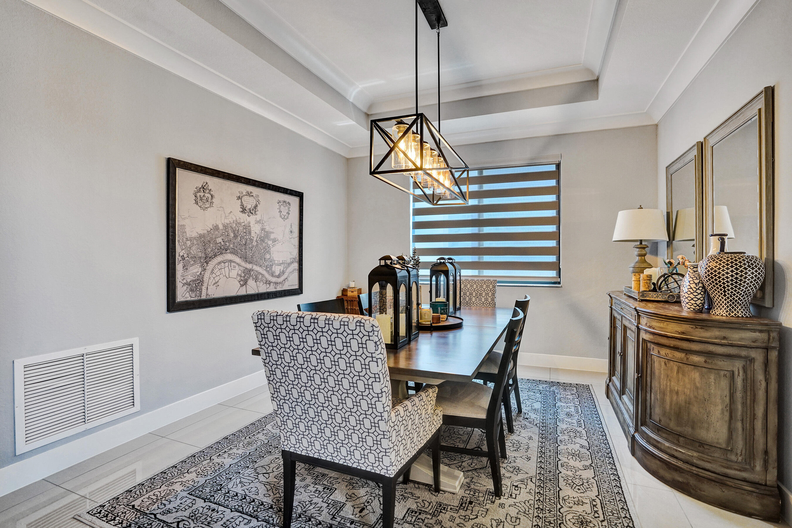 10514 N Lago Vista Circle