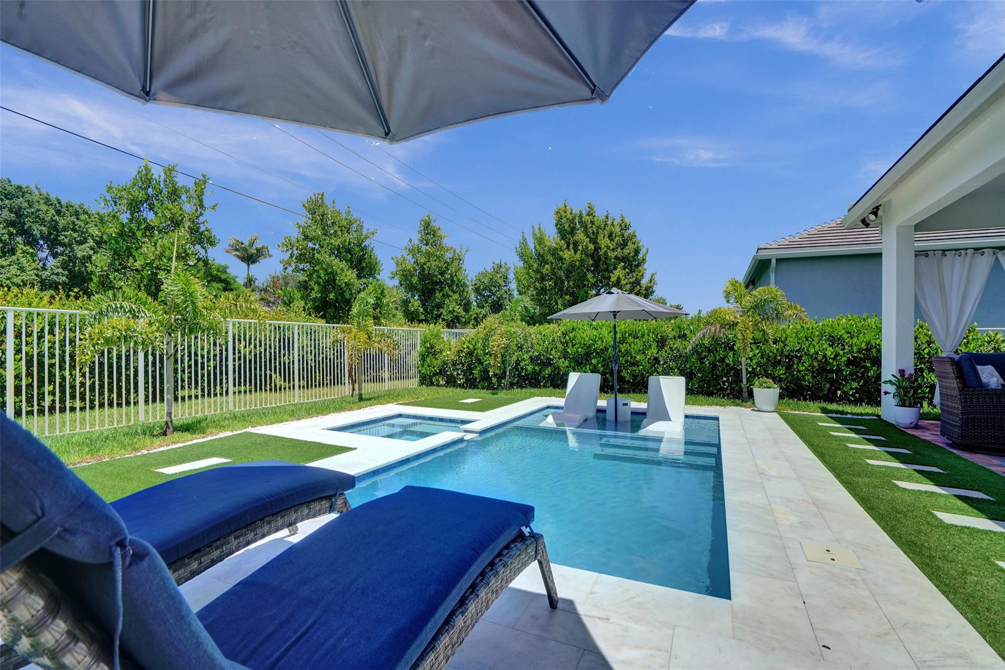 9621 Mosler Trail