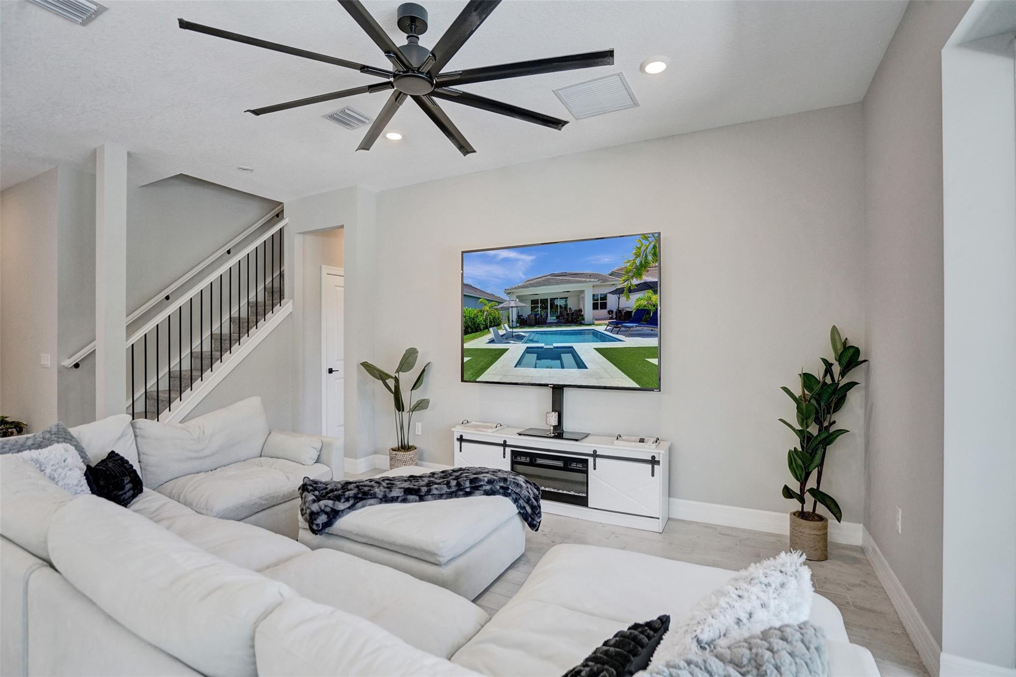 9621 Mosler Trail