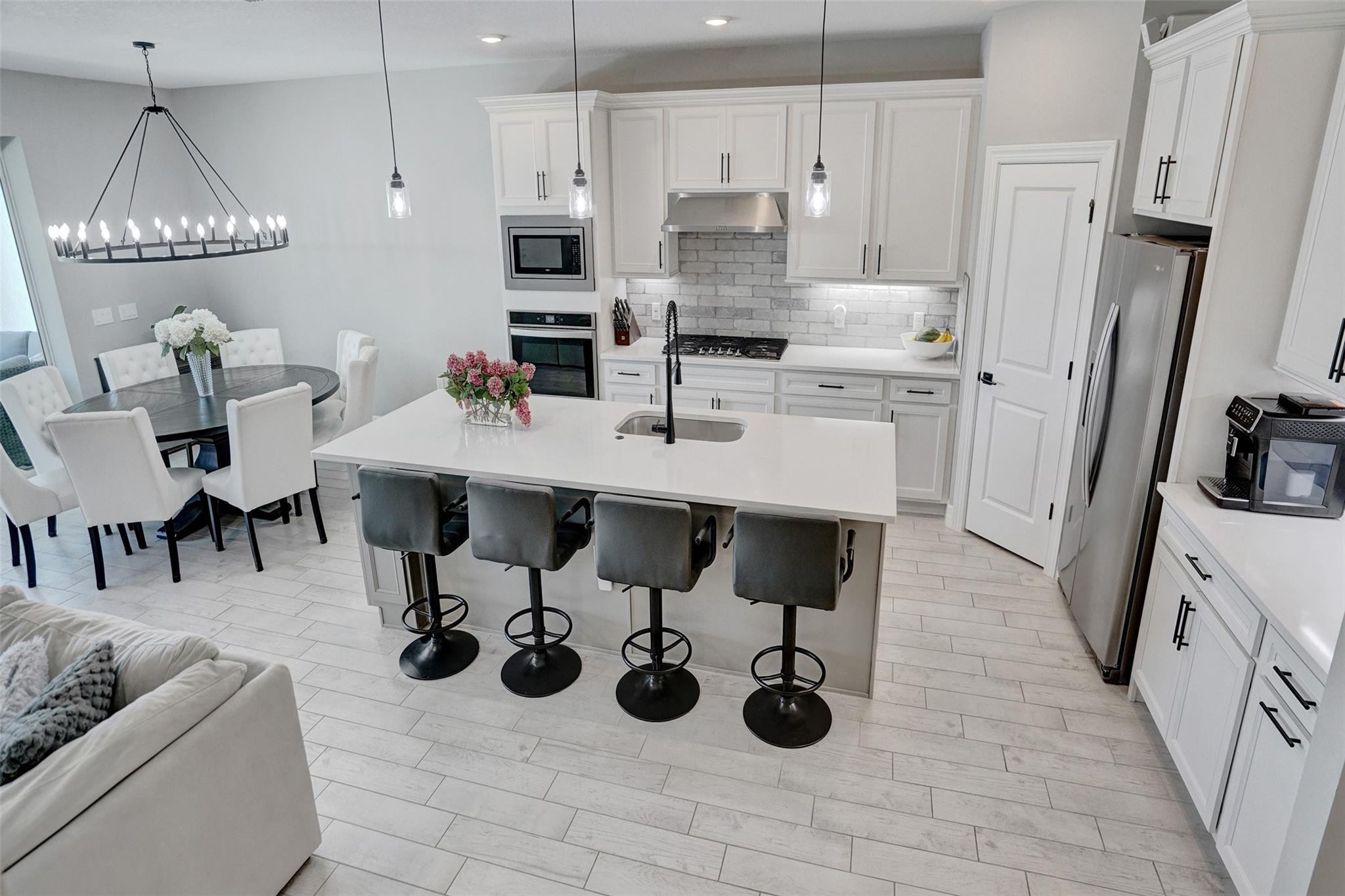 9621 Mosler Trail