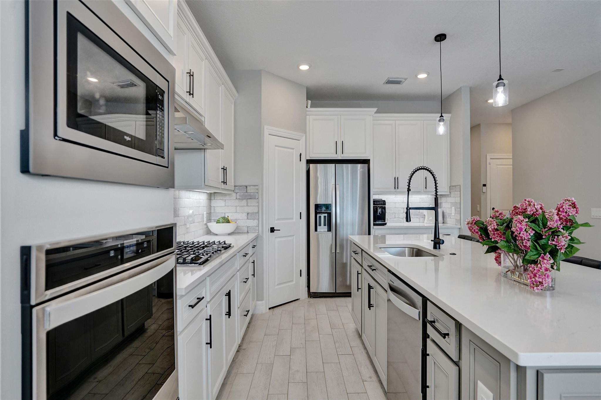 9621 Mosler Trail