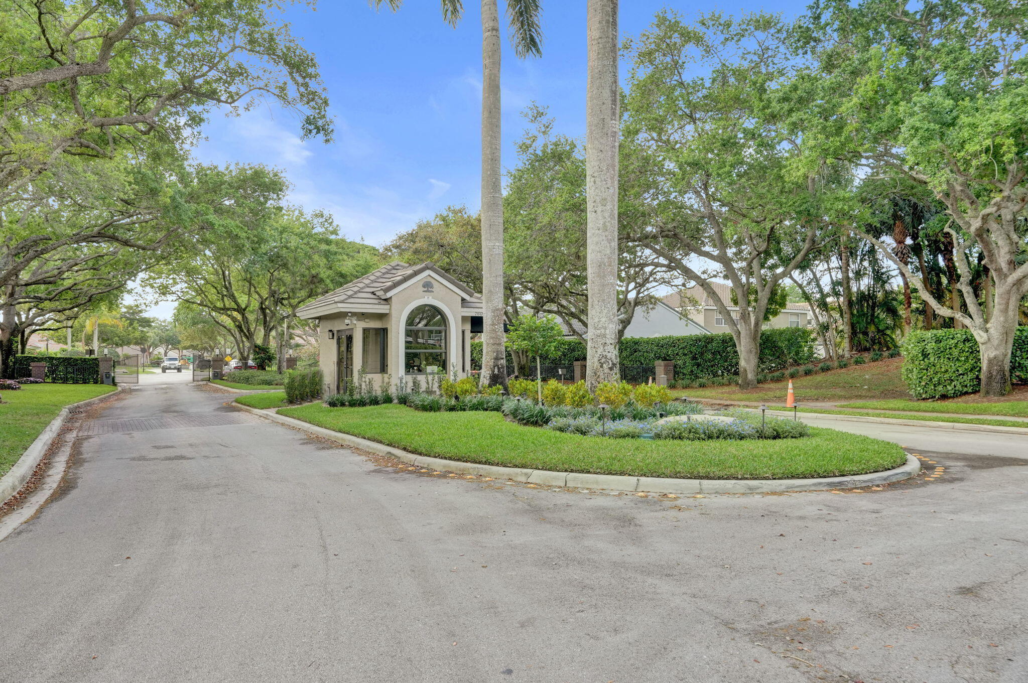 6820 NW 73rd Street