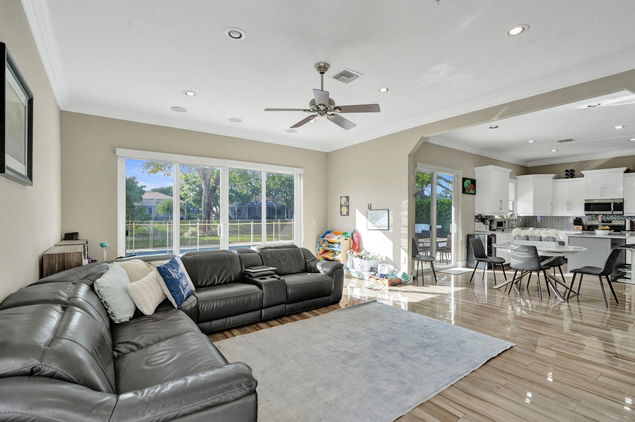6820 NW 73rd Street