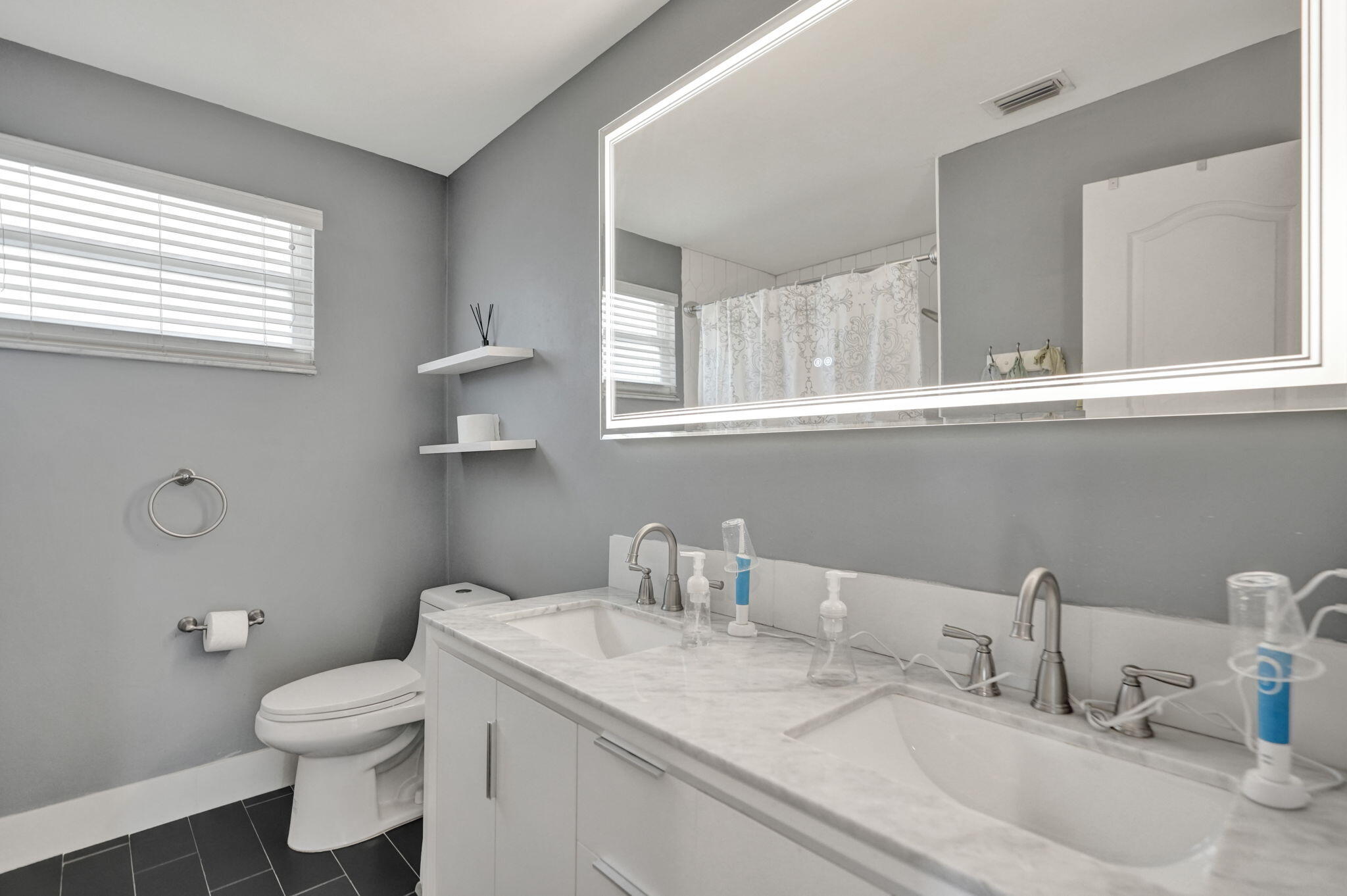 6820 NW 73rd Street