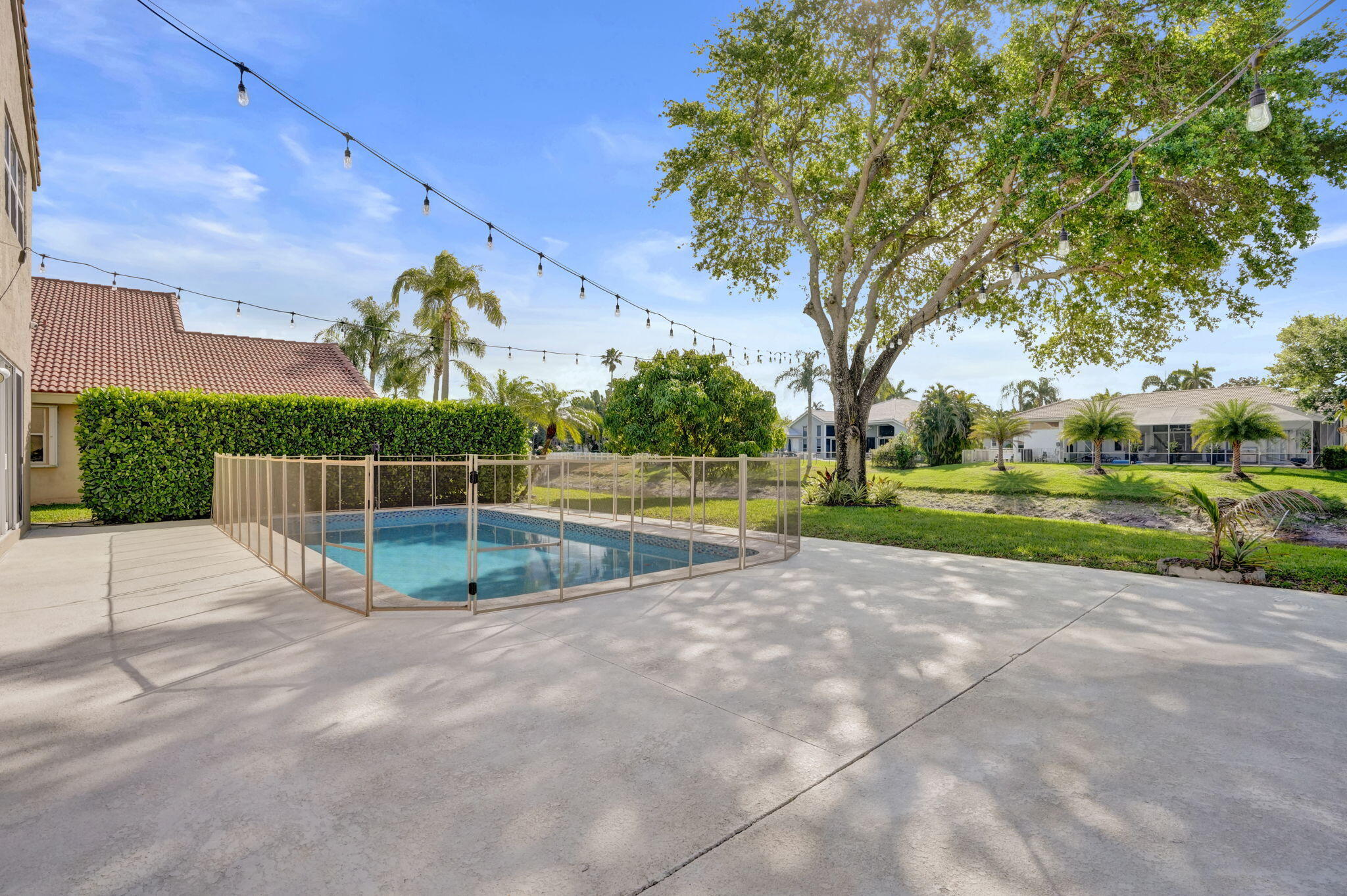 6820 NW 73rd Street