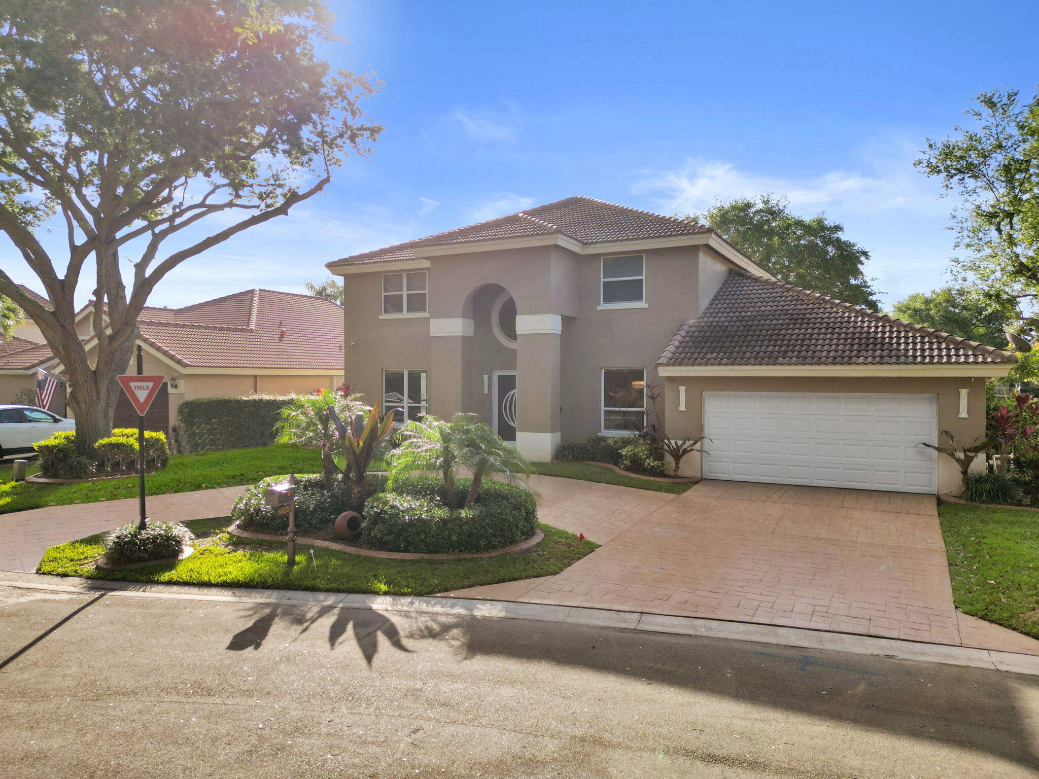6820 NW 73rd Street