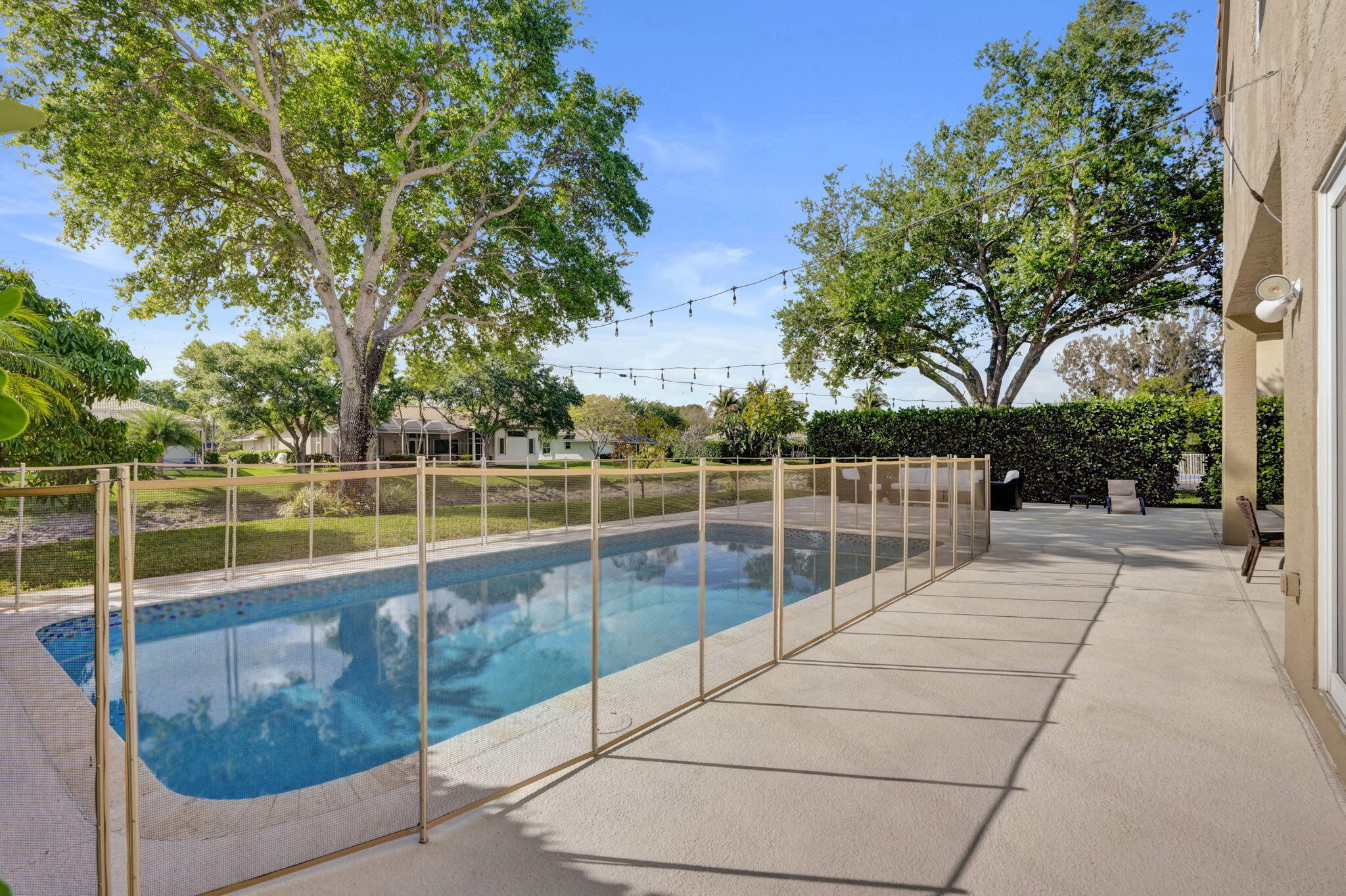 6820 NW 73rd Street