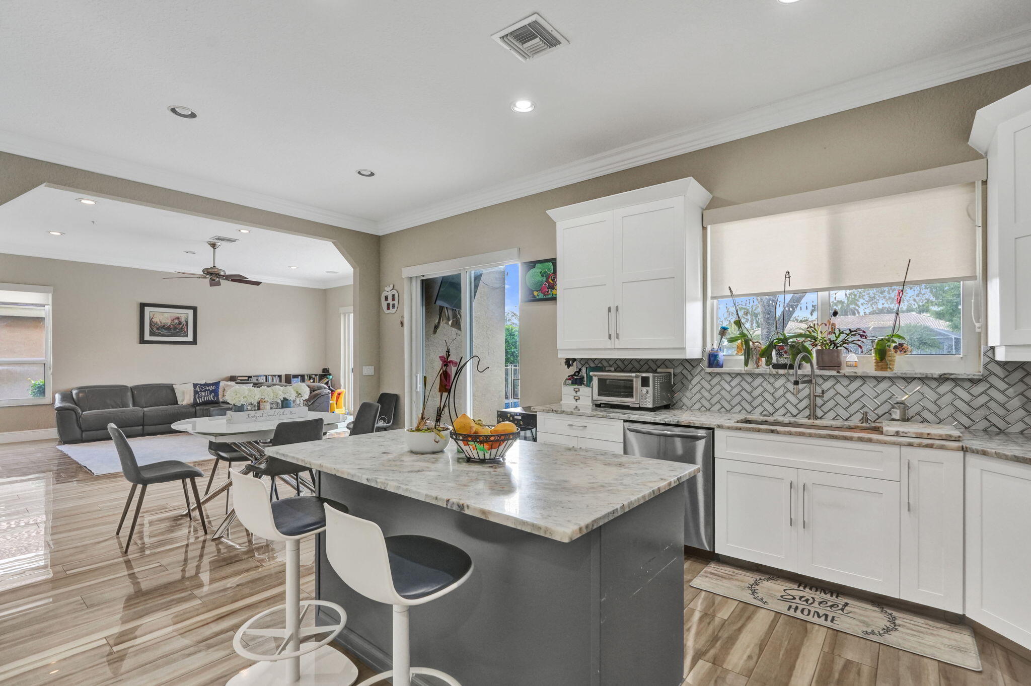6820 NW 73rd Street