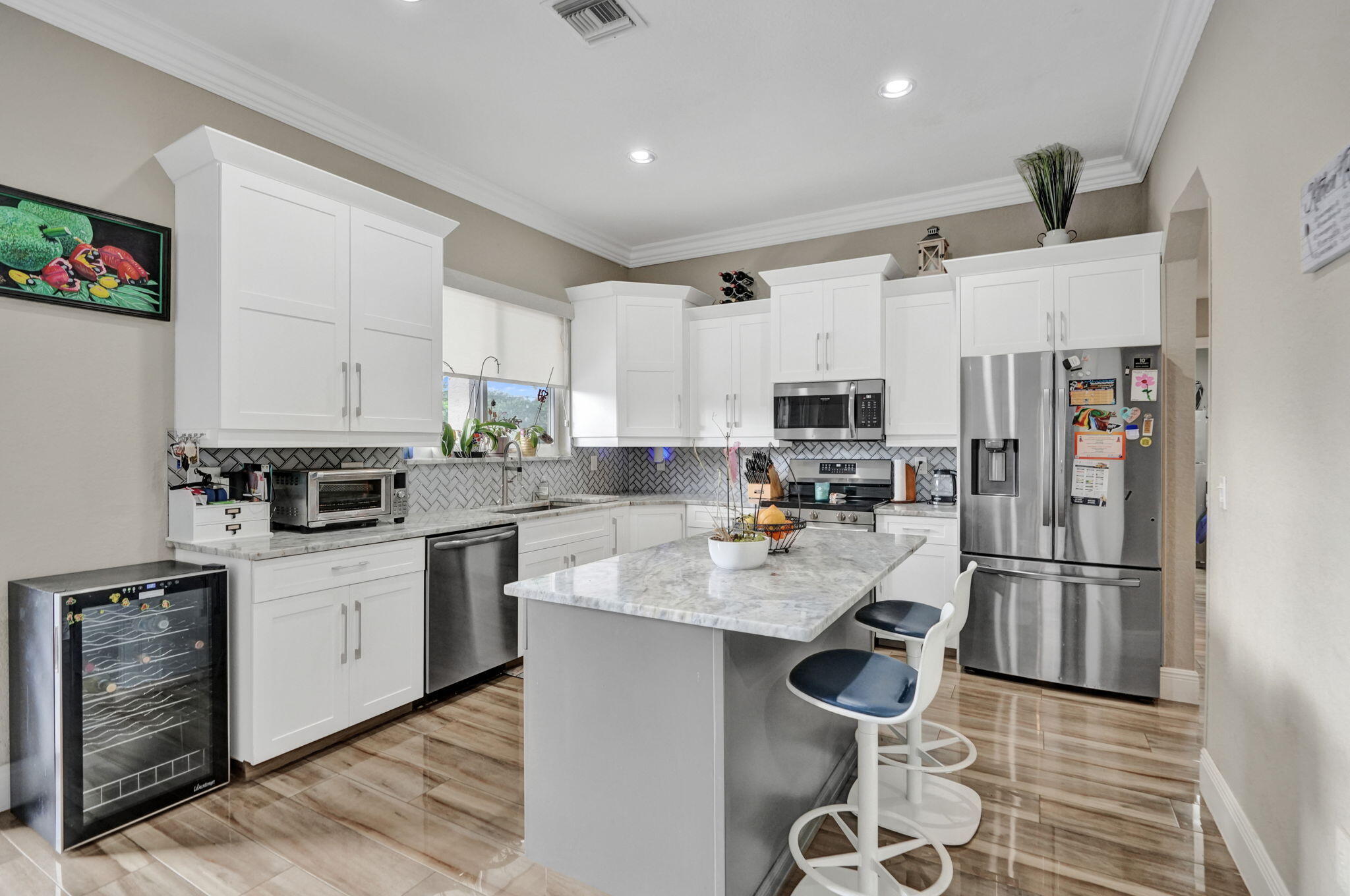 6820 NW 73rd Street