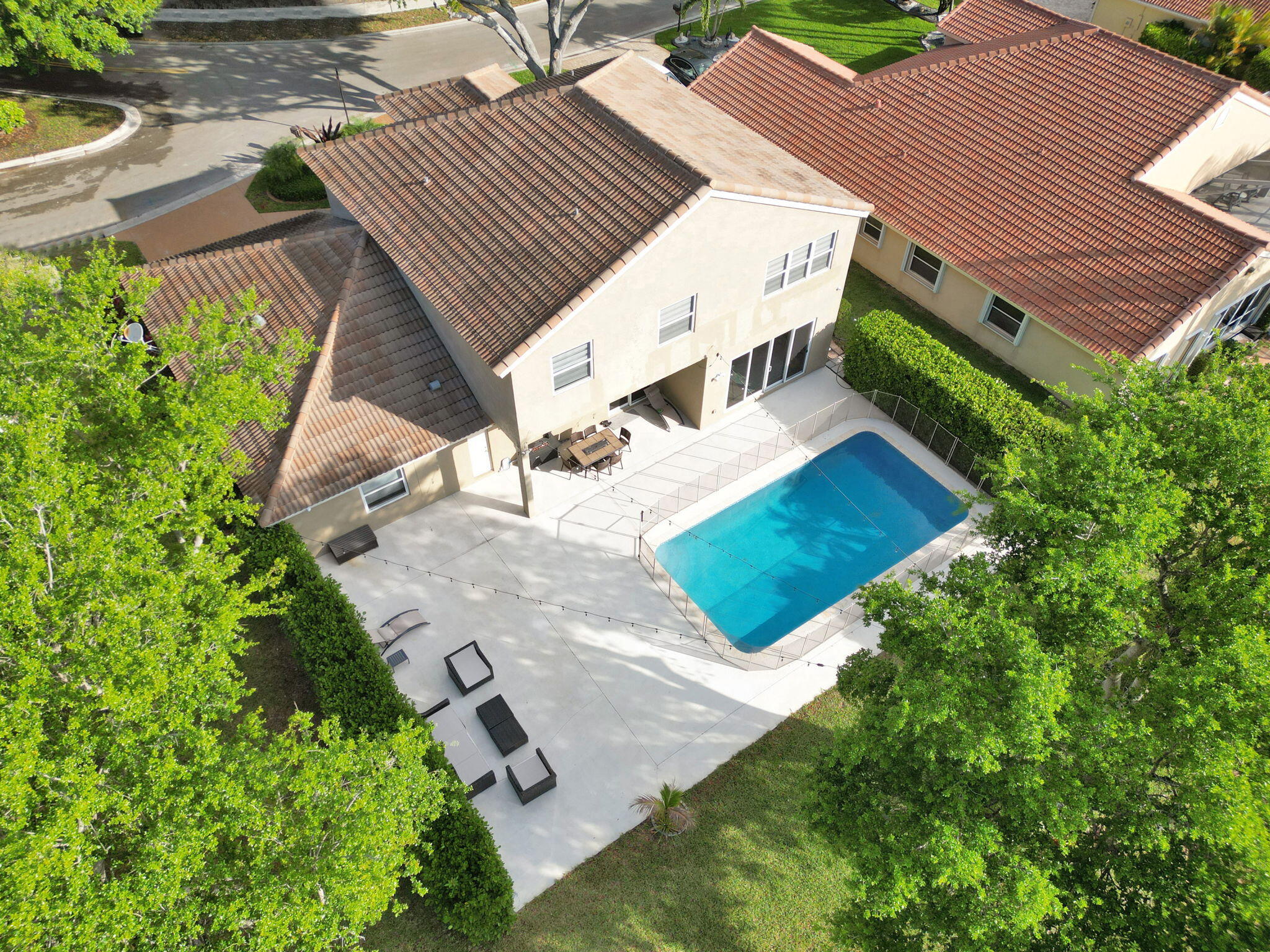 6820 NW 73rd Street