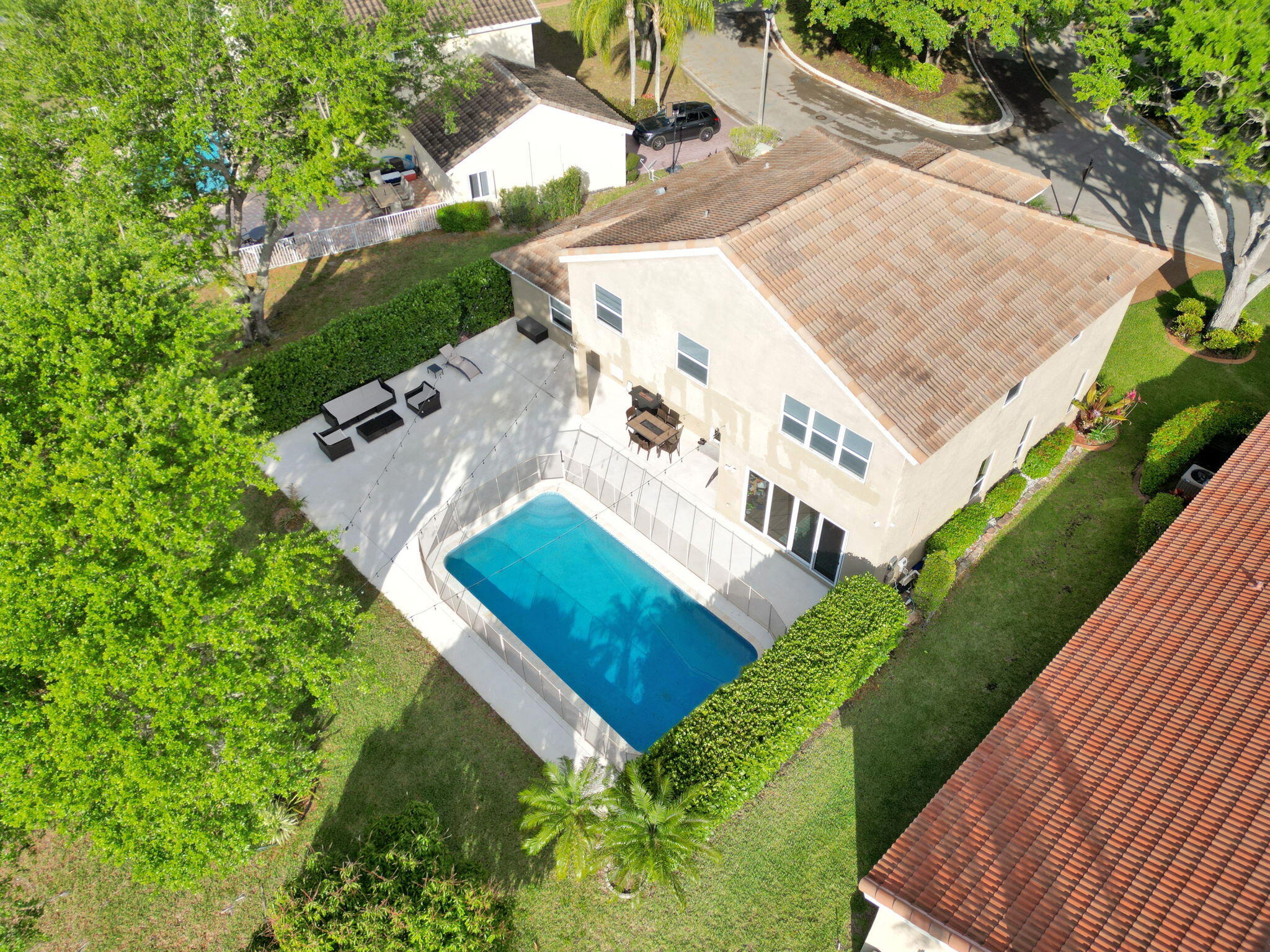 6820 NW 73rd Street
