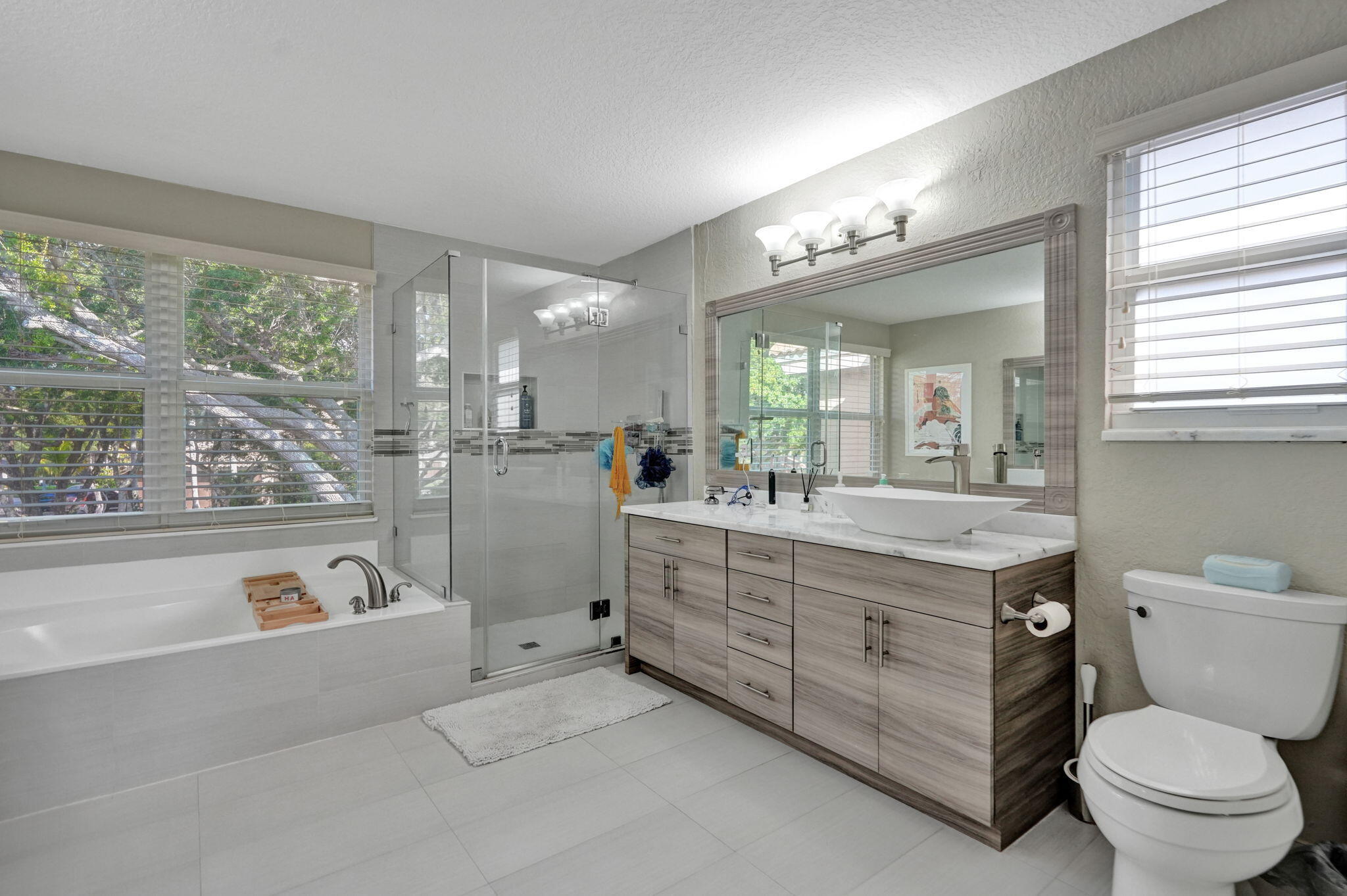 6820 NW 73rd Street