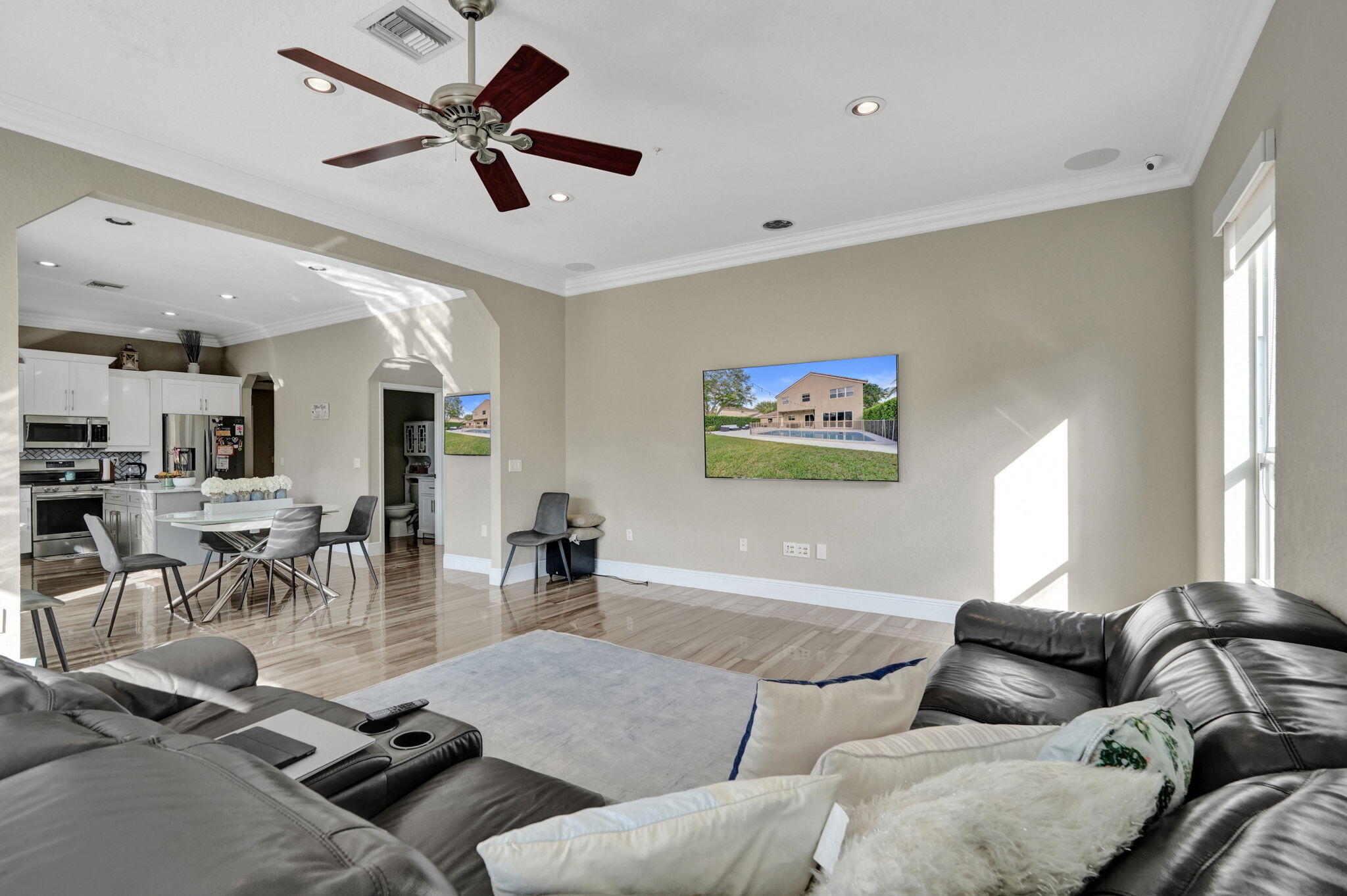 6820 NW 73rd Street