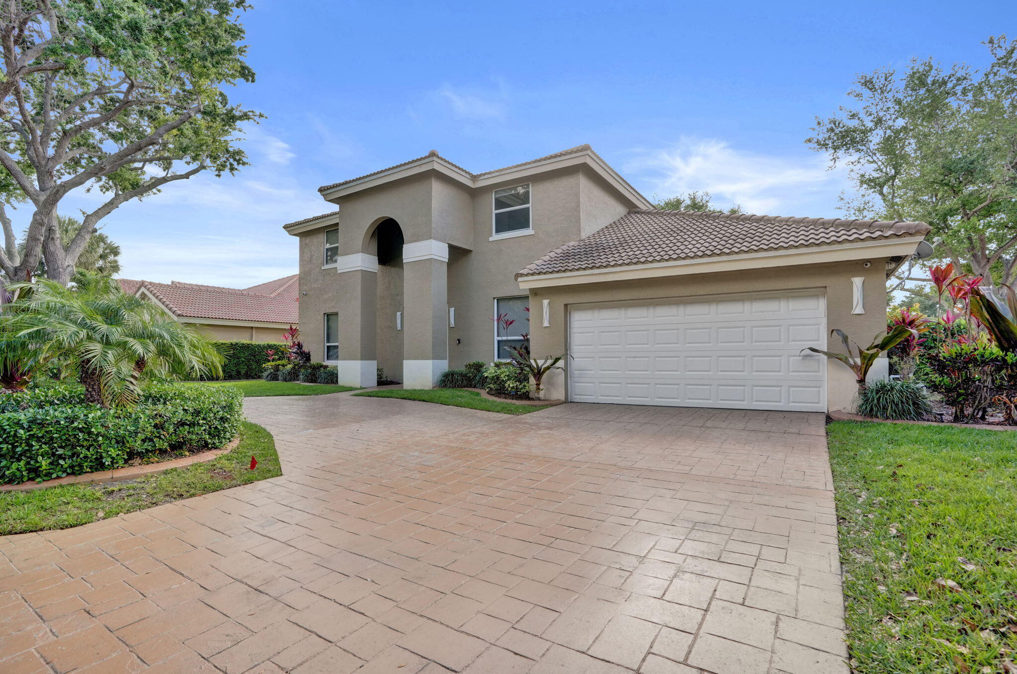 6820 NW 73rd Street