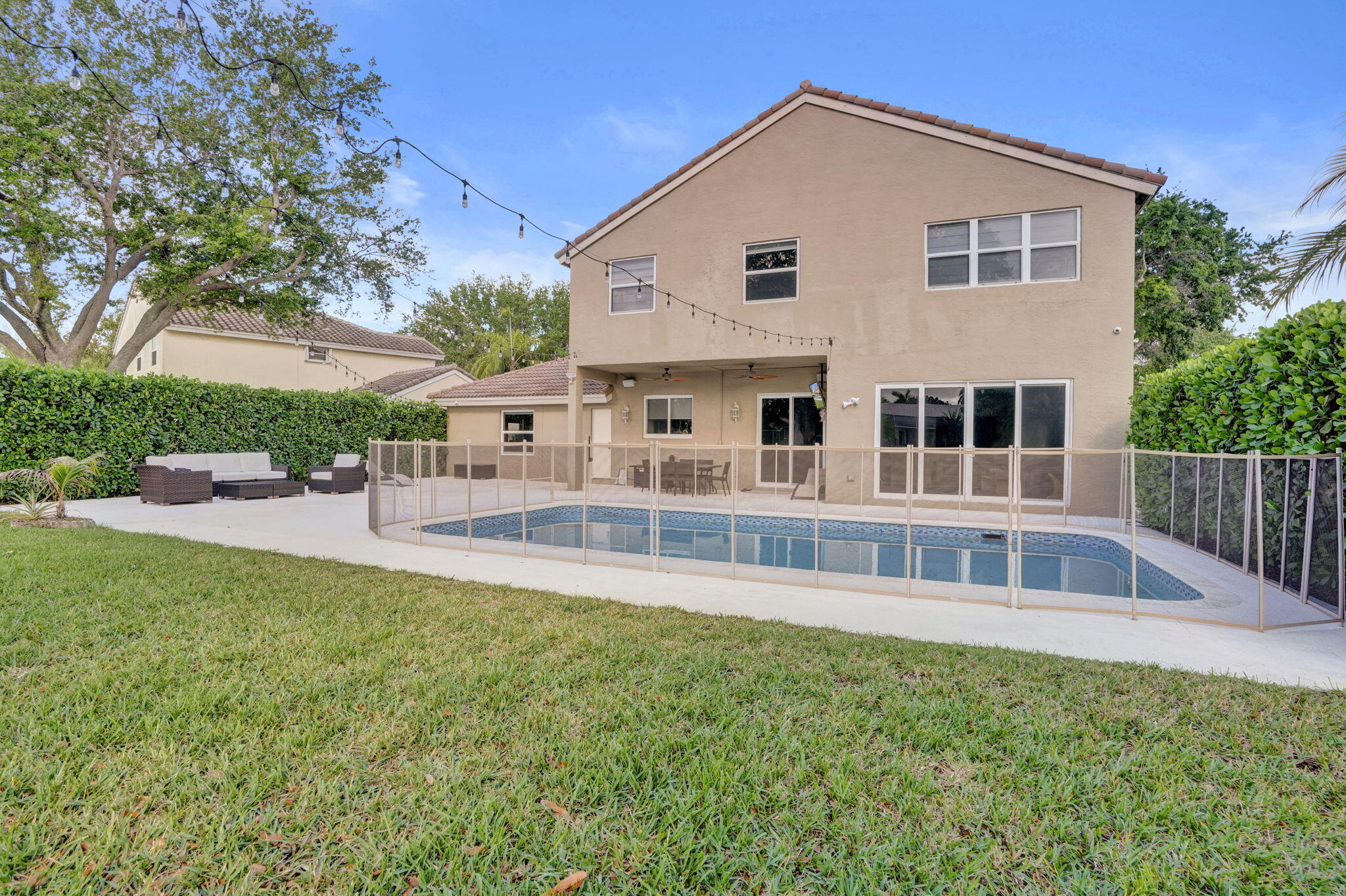 6820 NW 73rd Street