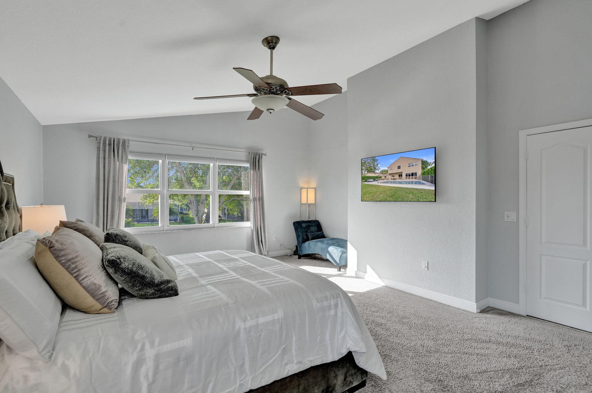 6820 NW 73rd Street