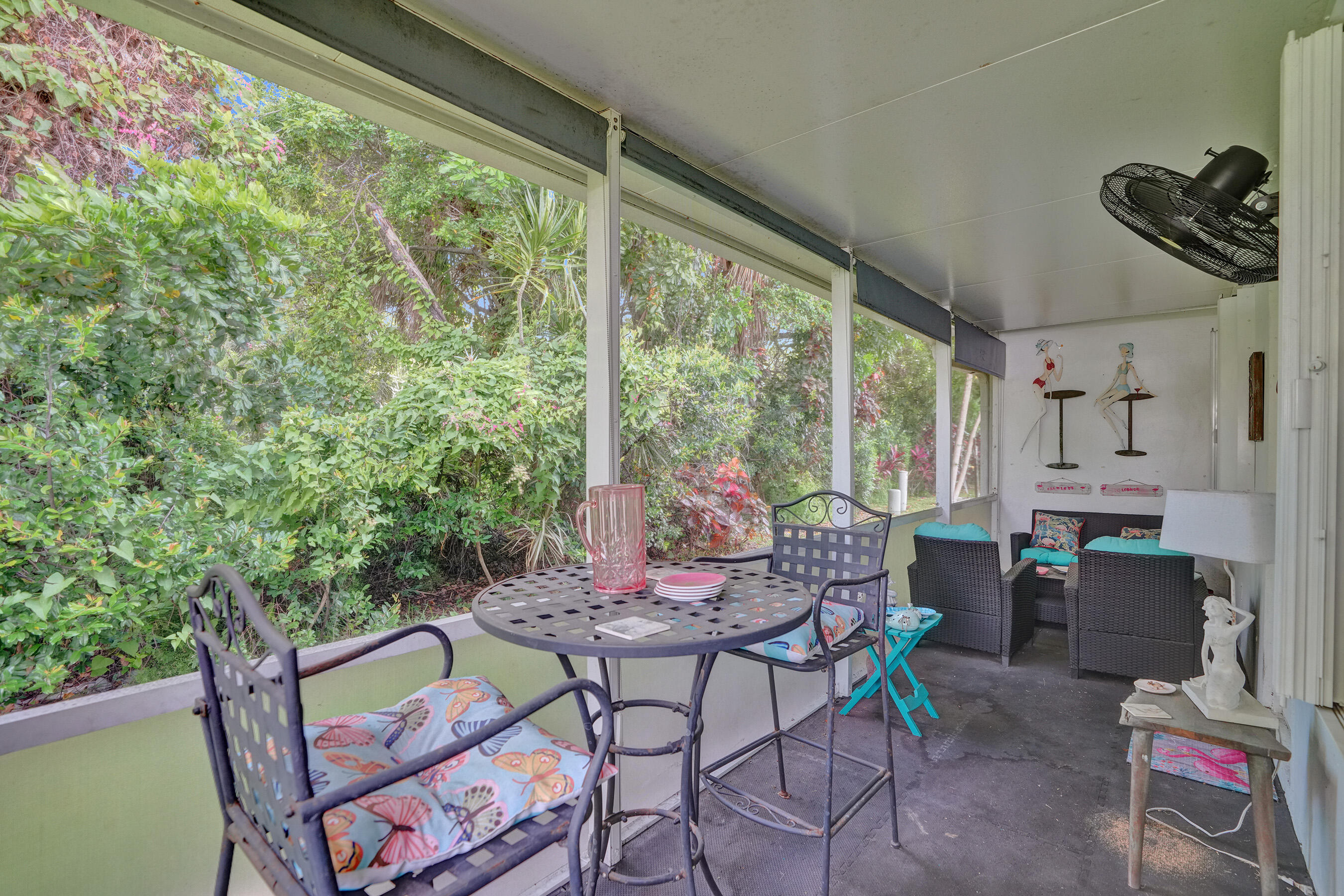 411 NW 26th Court