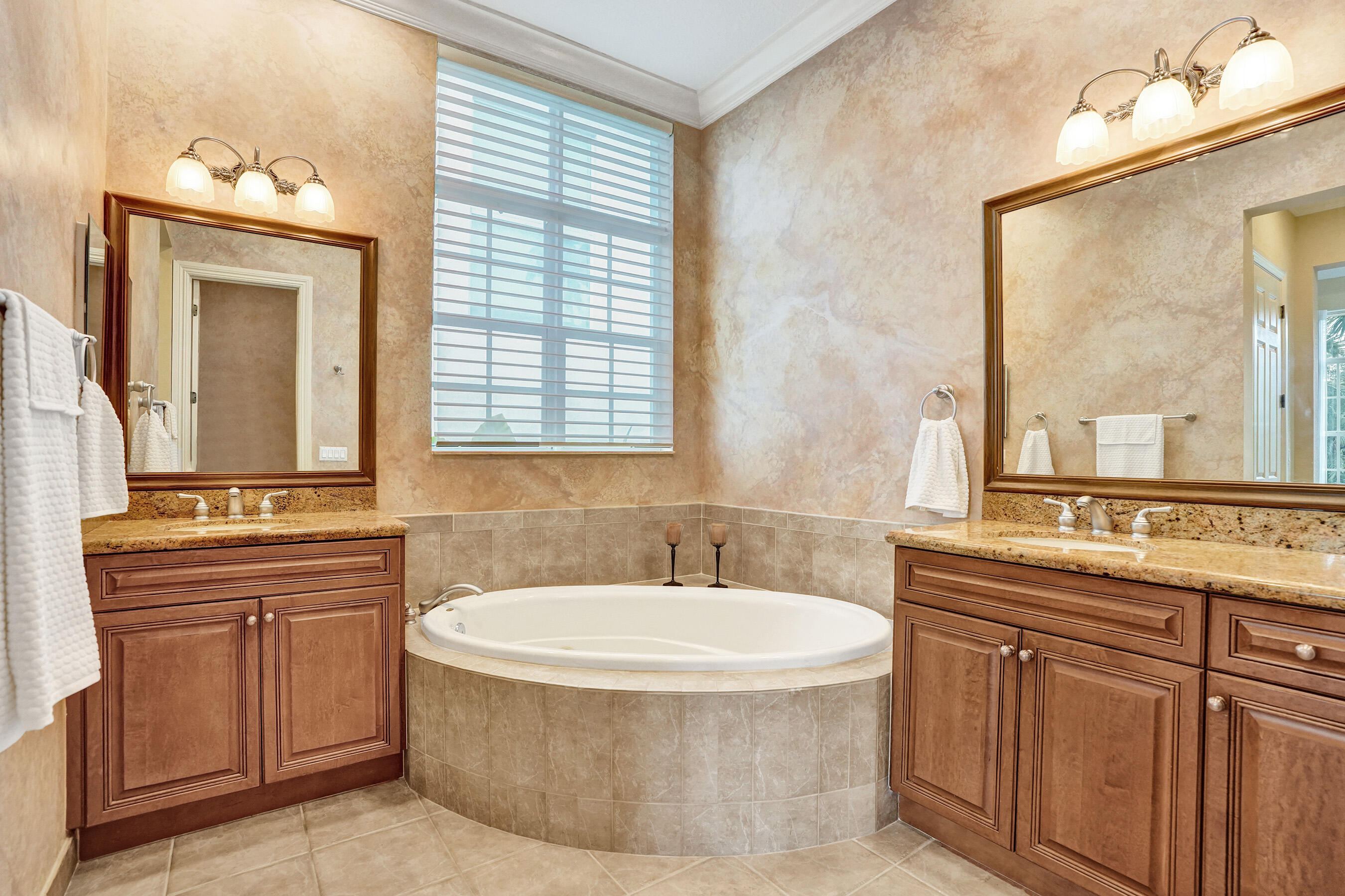 12370 NW 80th Place