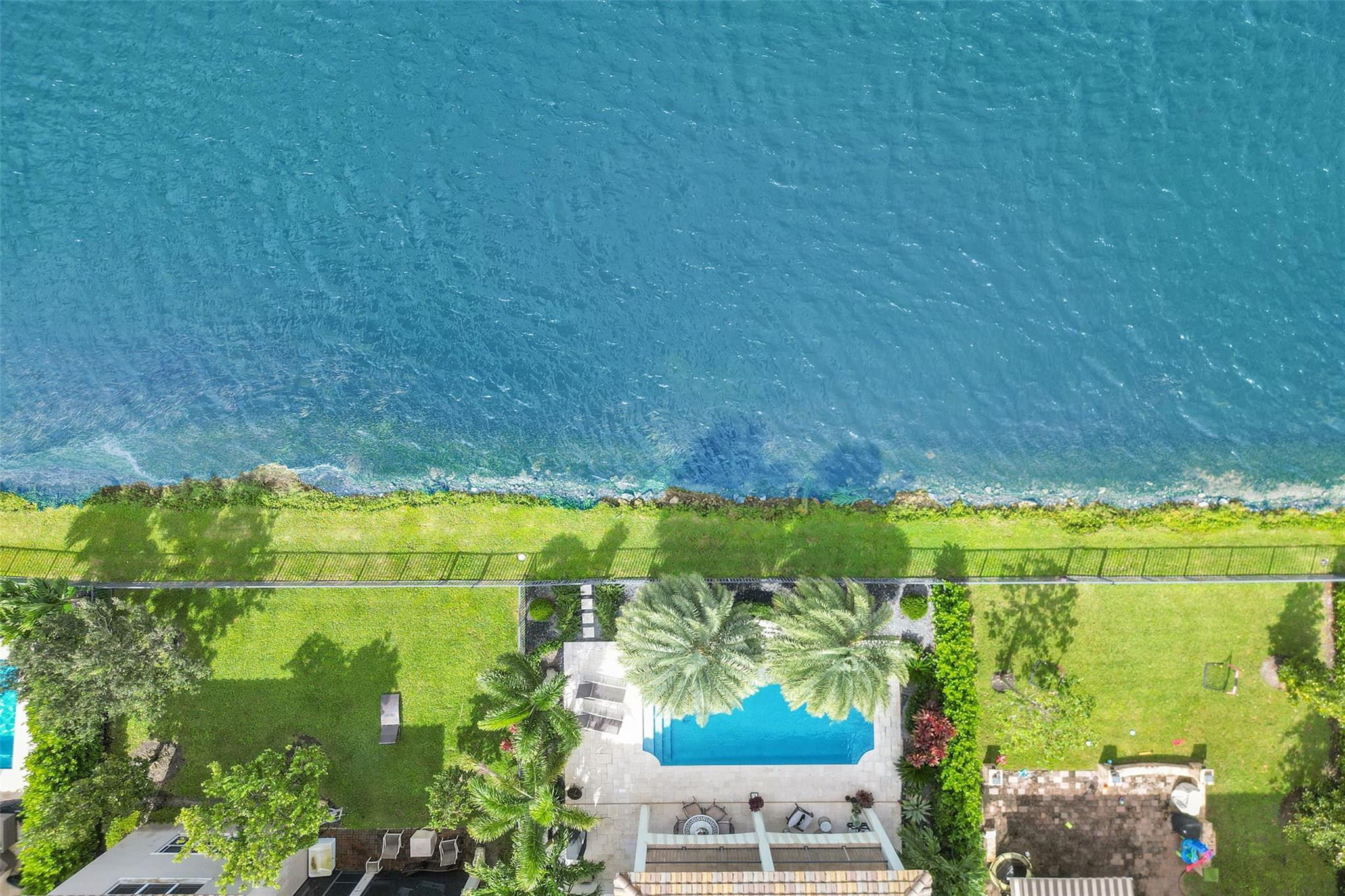 9749 Blue Isle BAY