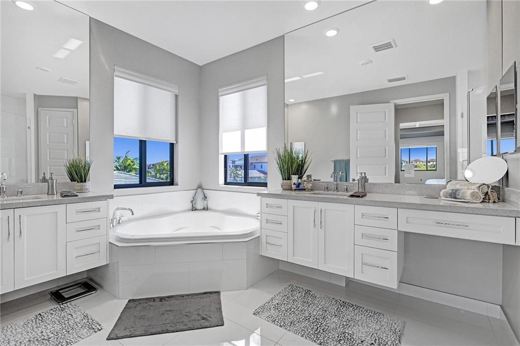 10655 Mira Vista Drive