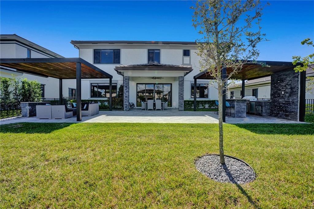 10655 Mira Vista Drive