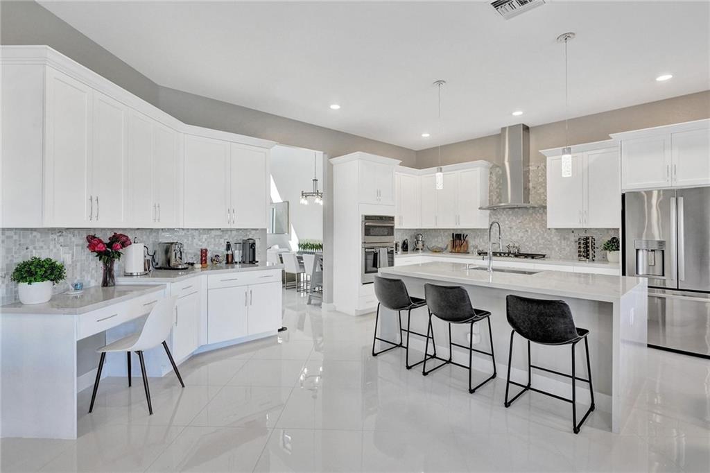 10655 Mira Vista Drive