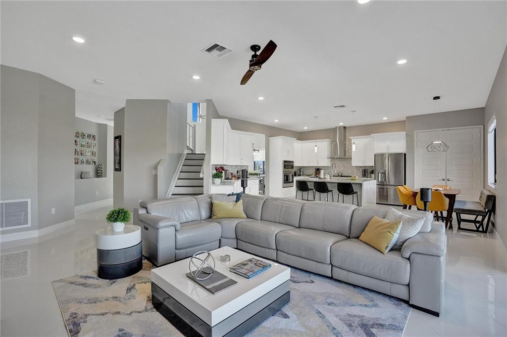 10655 Mira Vista Drive