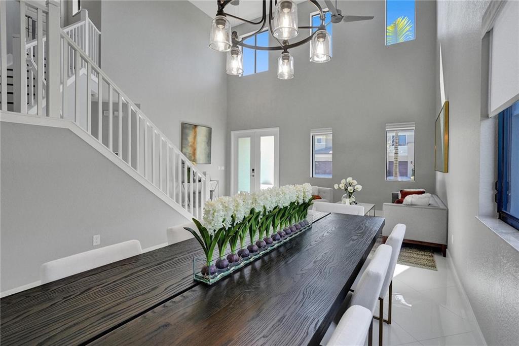 10655 Mira Vista Drive