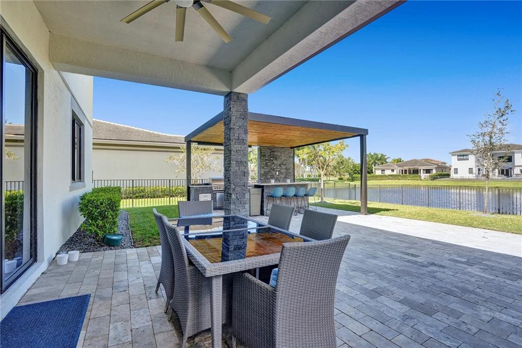 10655 Mira Vista Drive