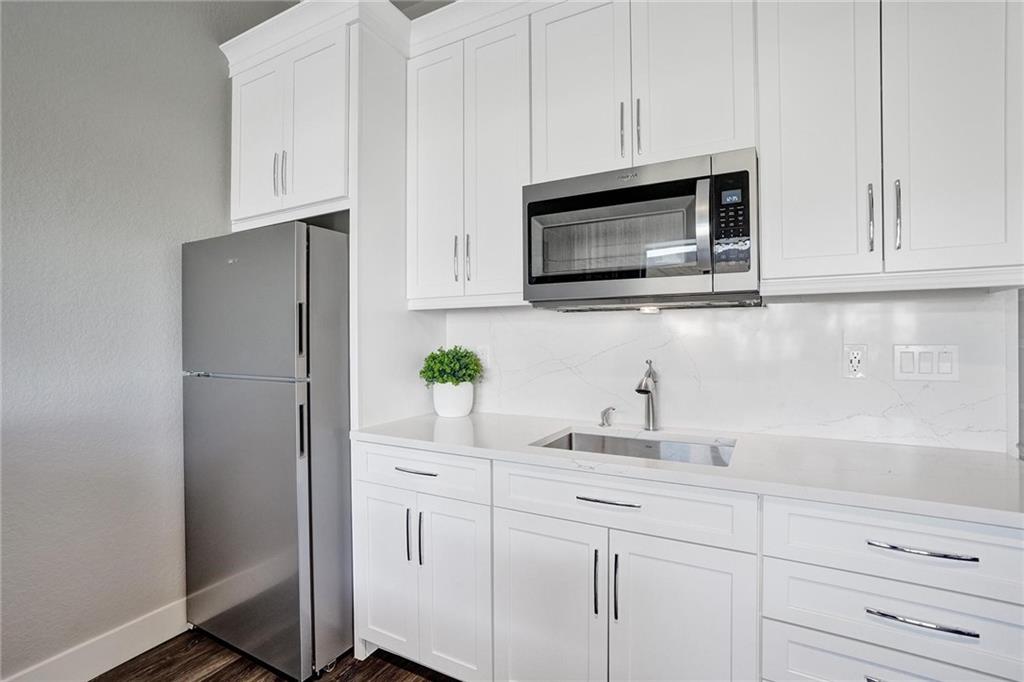 10655 Mira Vista Drive