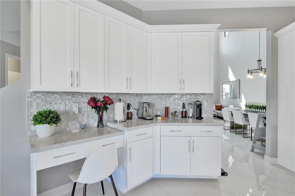 10655 Mira Vista Drive