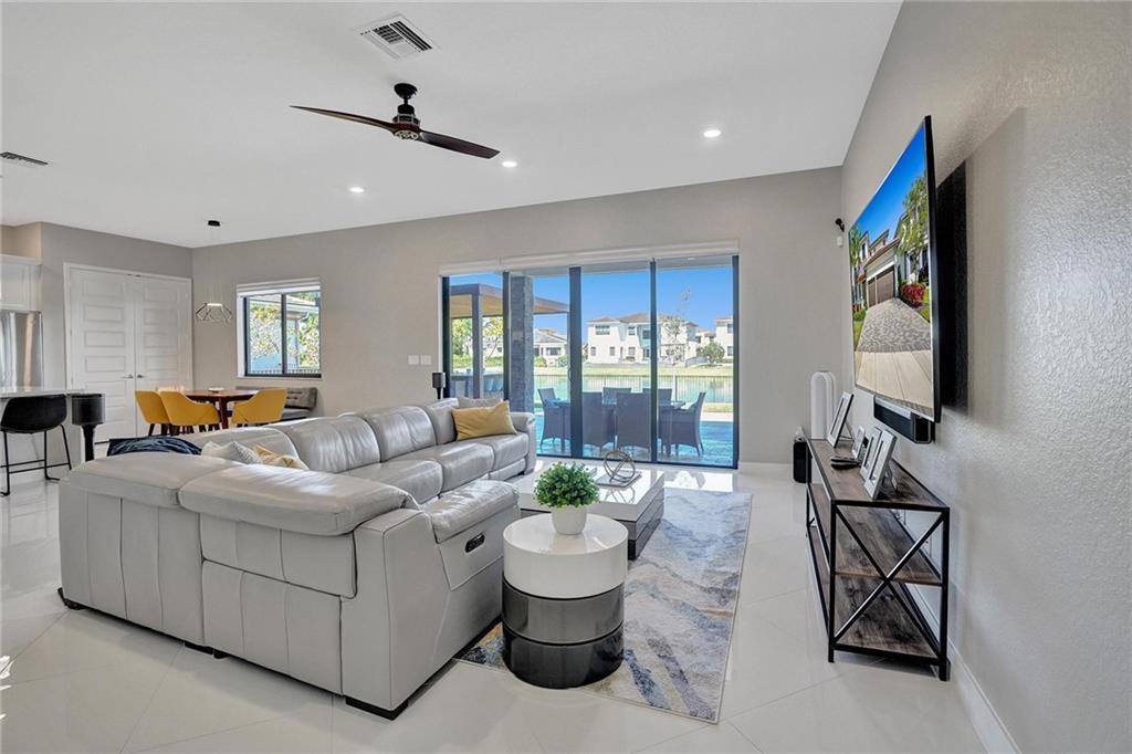 10655 Mira Vista Drive