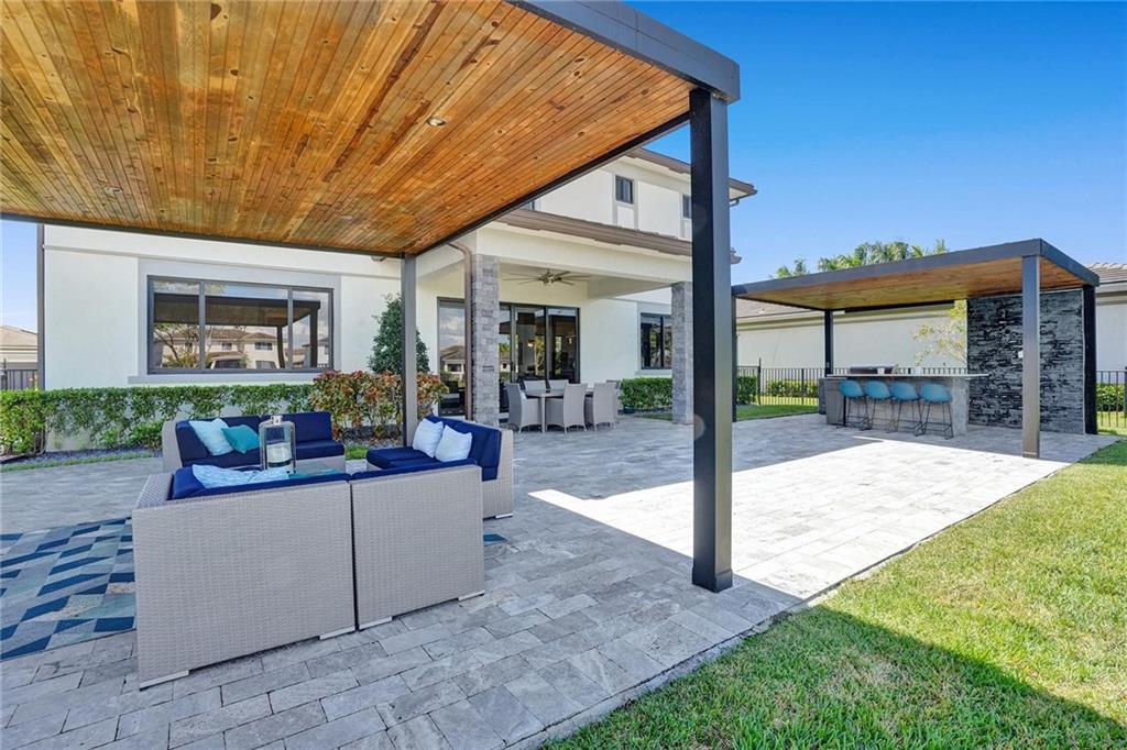 10655 Mira Vista Drive