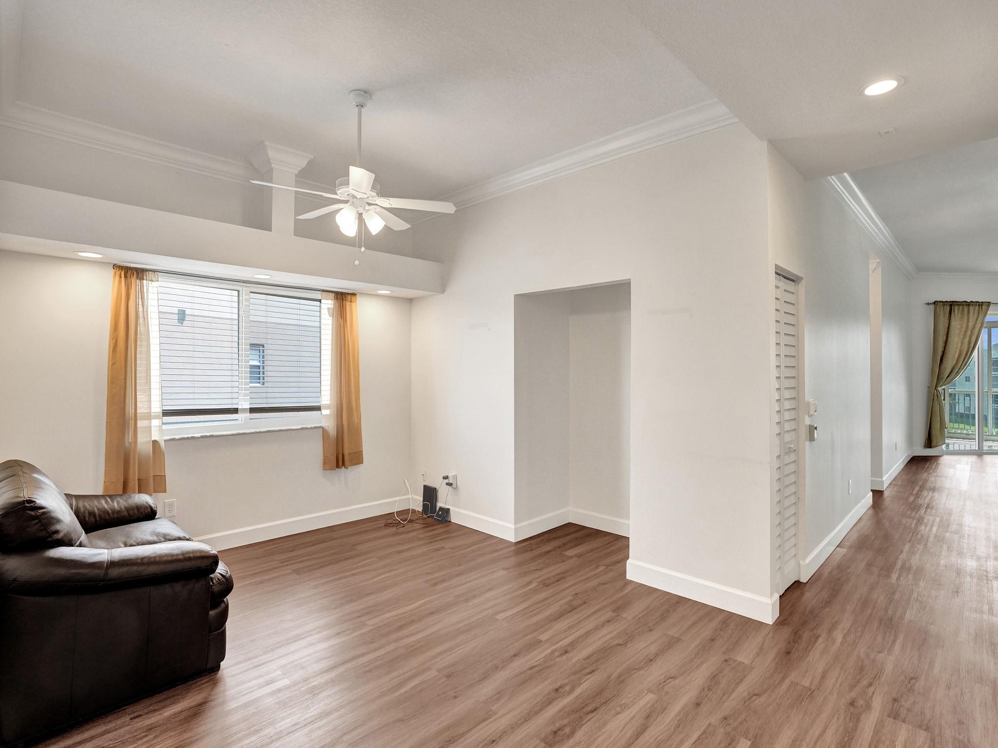 7468 Granville Drive 401