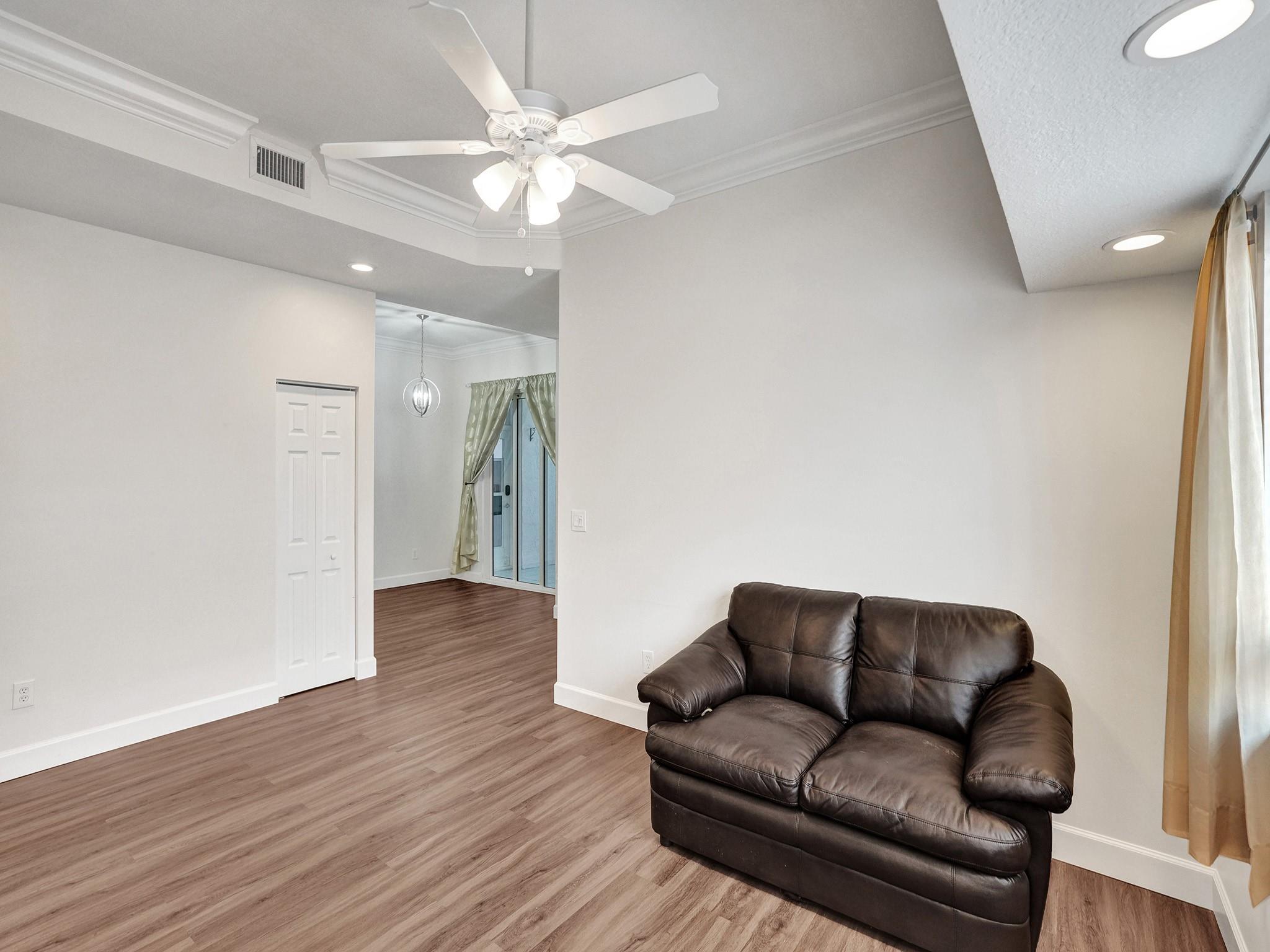 7468 Granville Drive 401