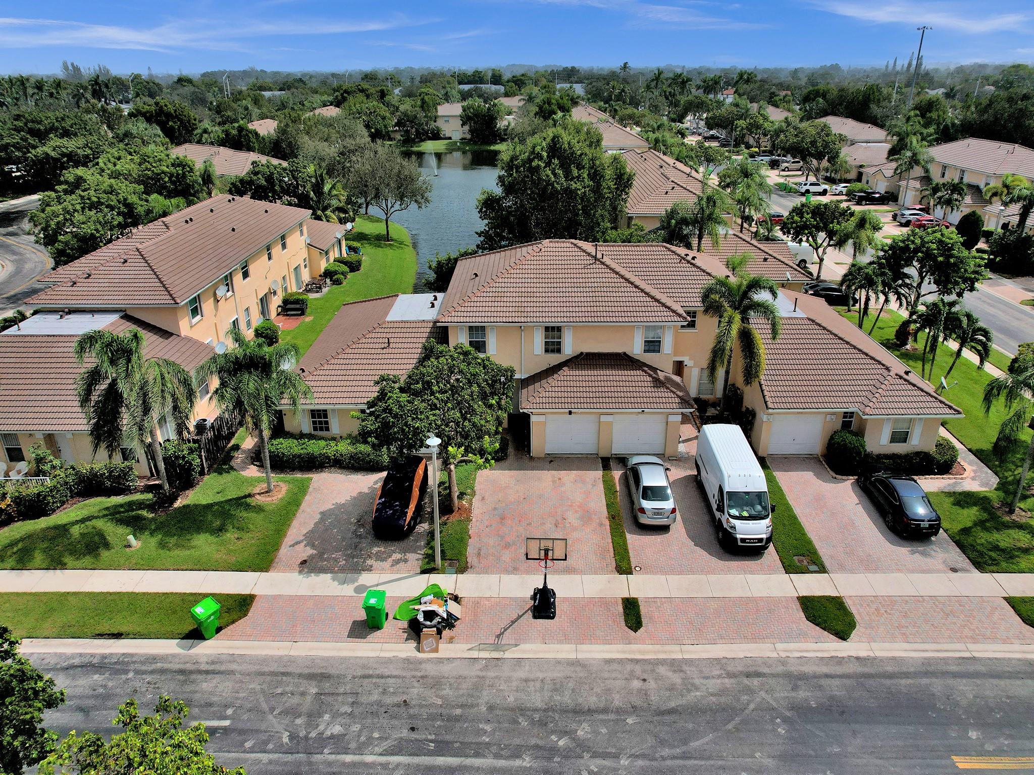 5330 NW 89th Terrace