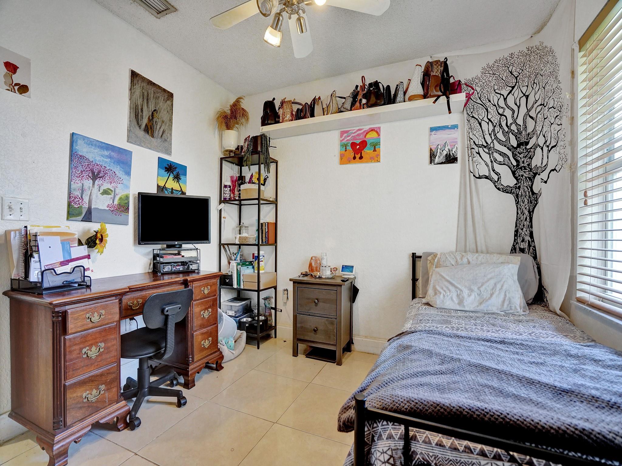 5330 NW 89th Terrace