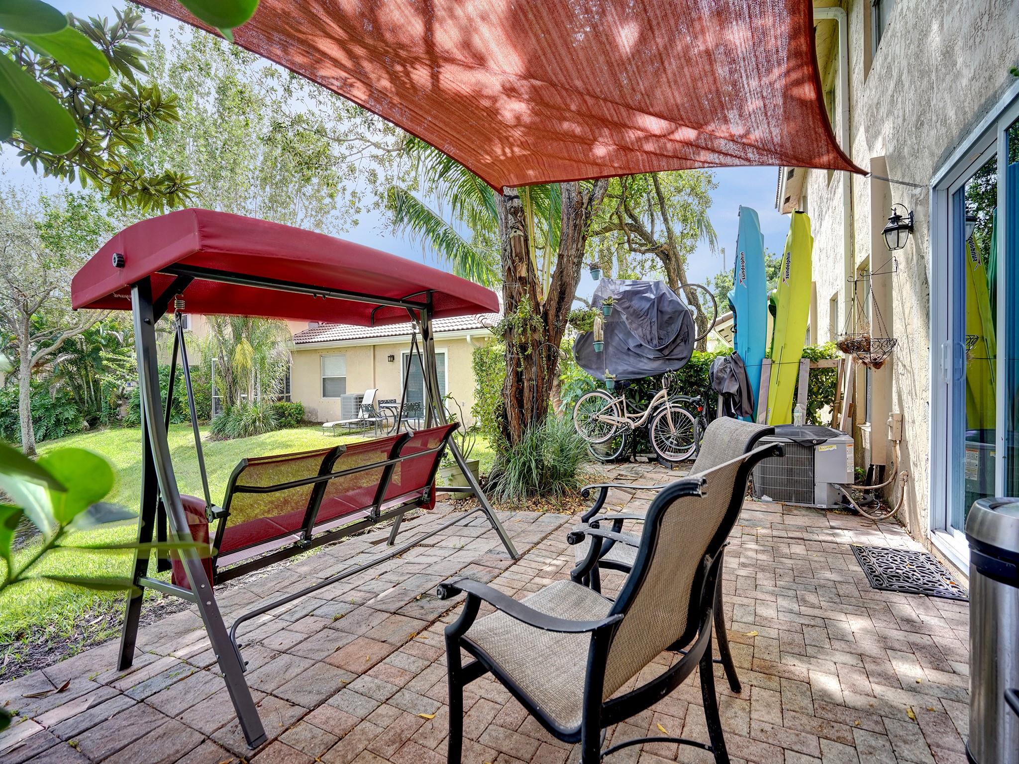 5330 NW 89th Terrace