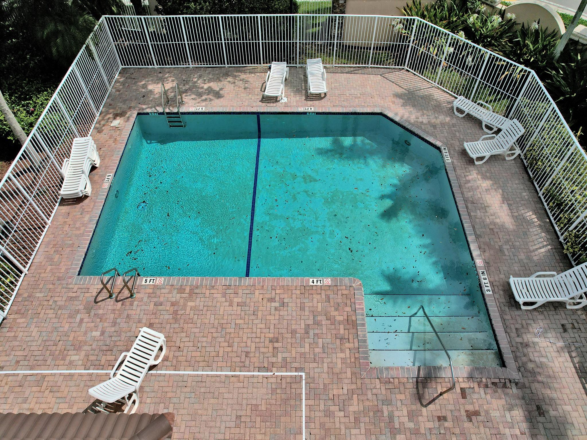 5330 NW 89th Terrace