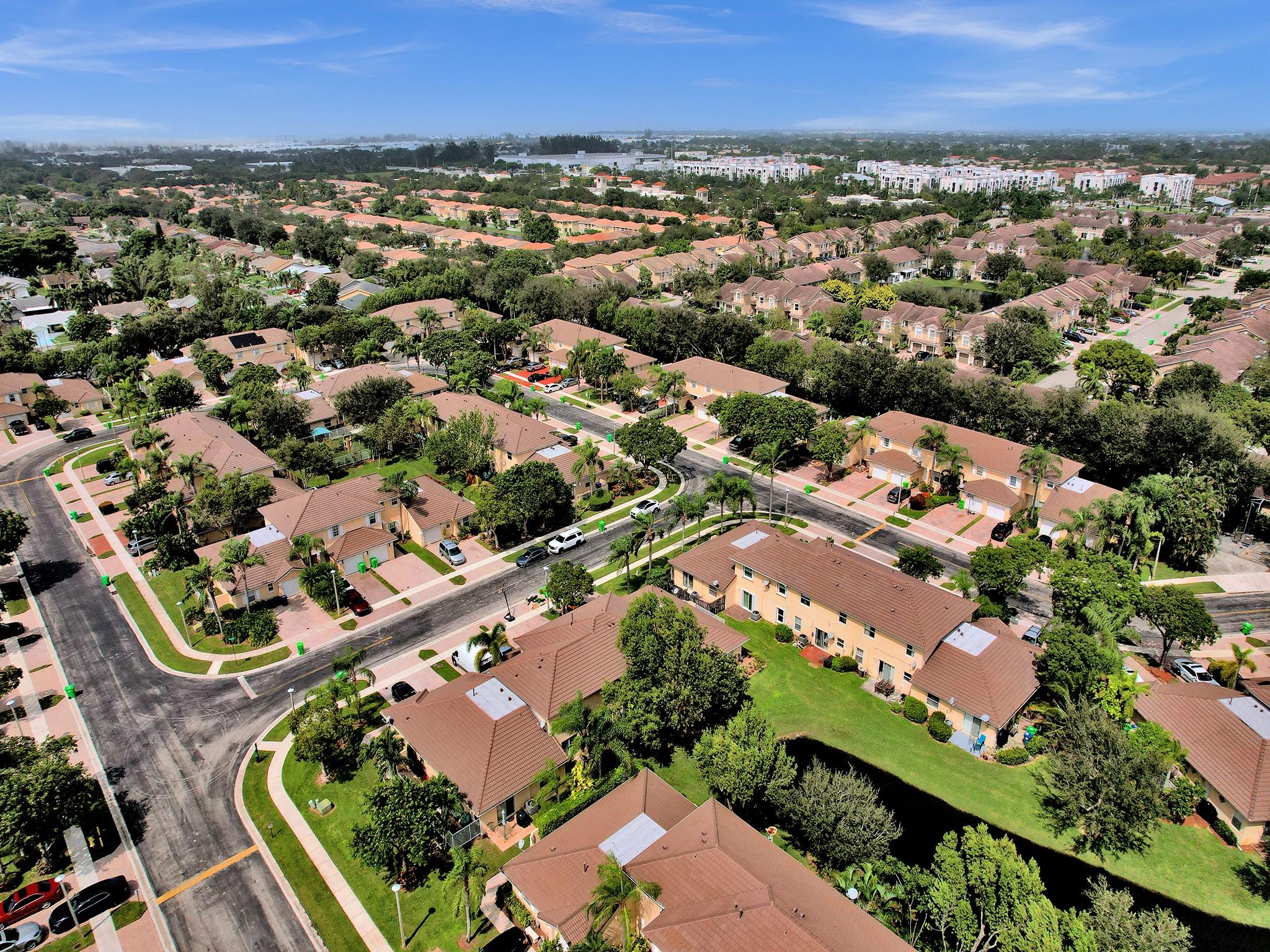 5330 NW 89th Terrace