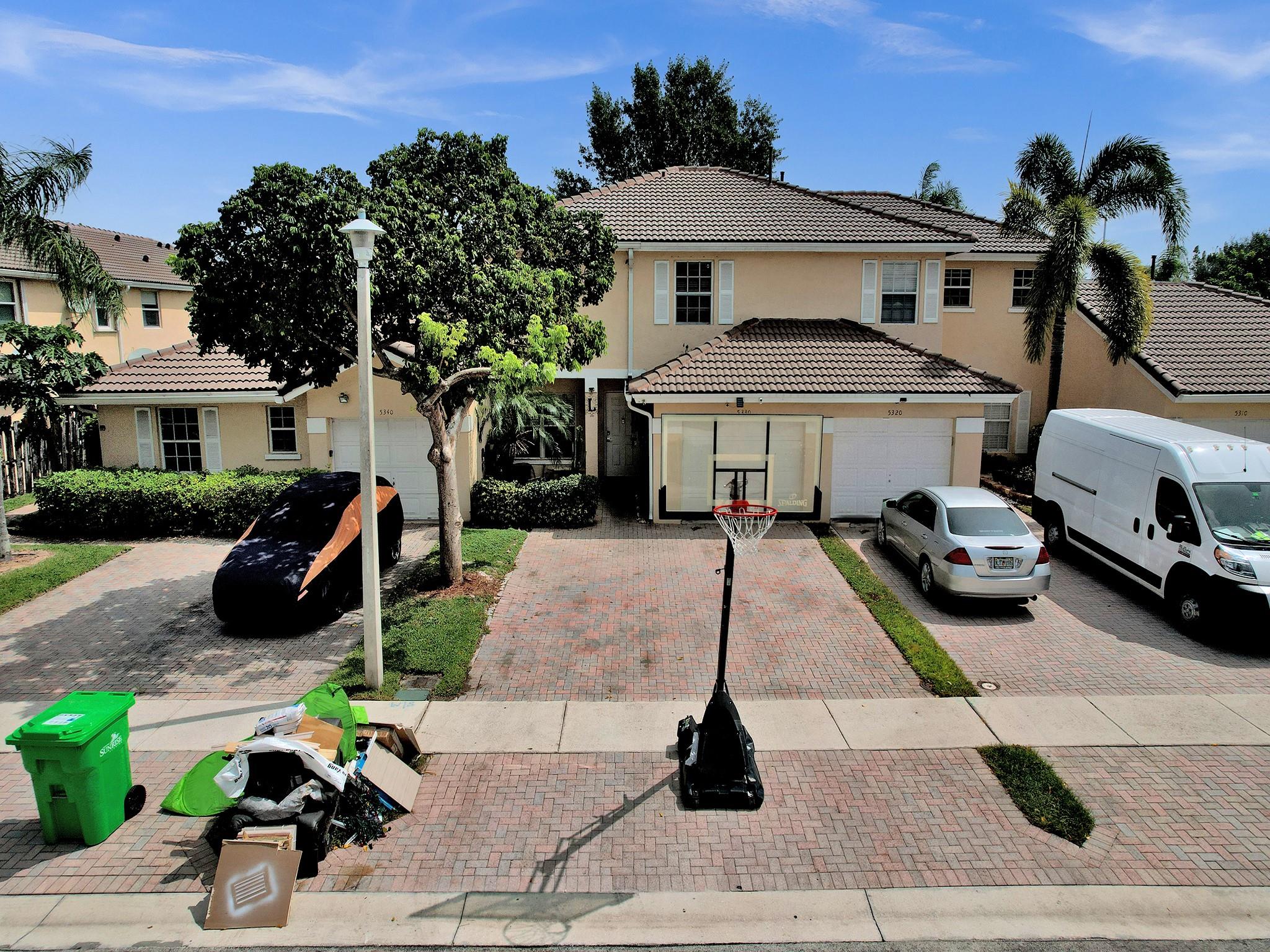 5330 NW 89th Terrace