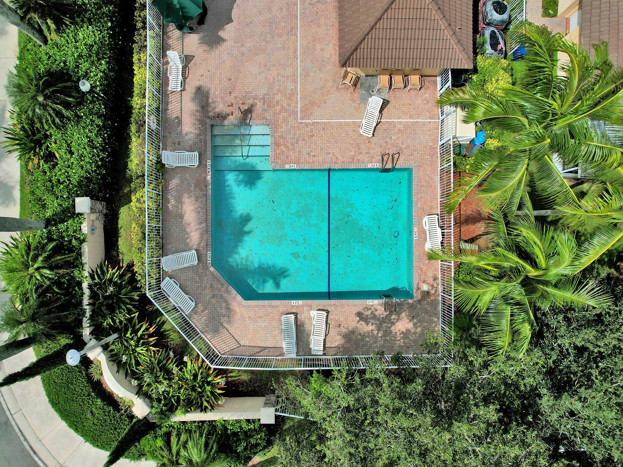 5330 NW 89th Terrace