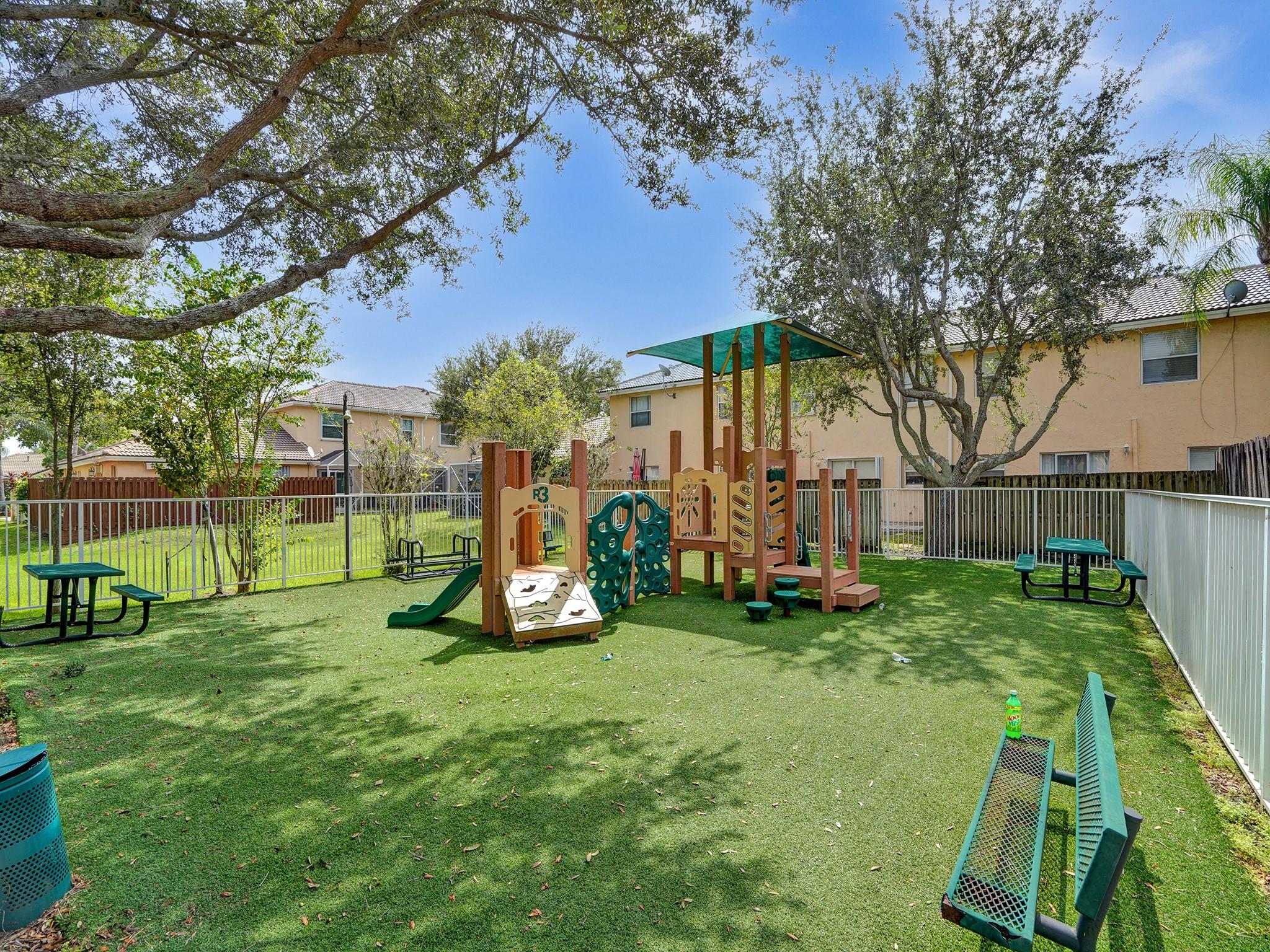 5330 NW 89th Terrace