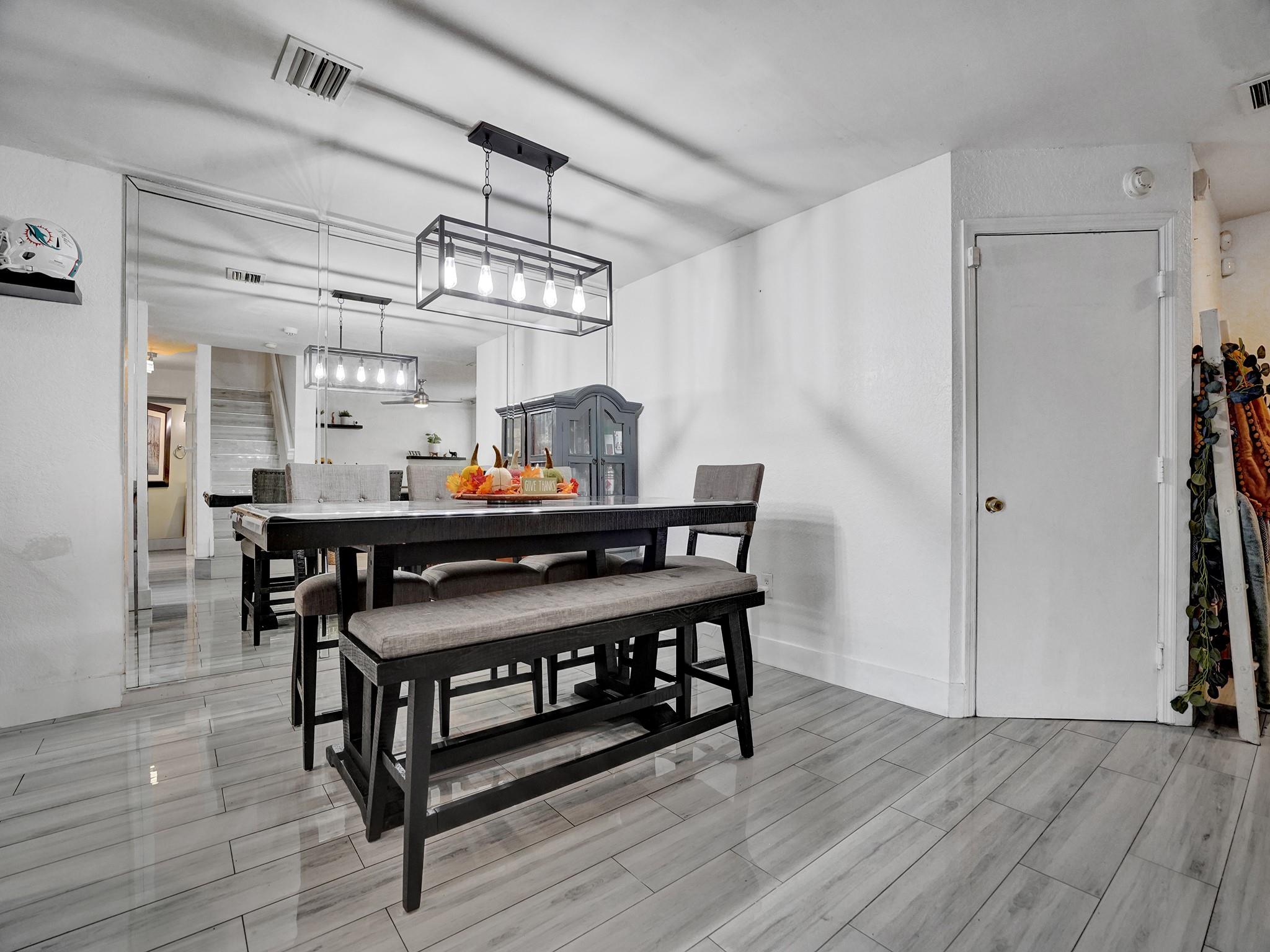 5330 NW 89th Terrace