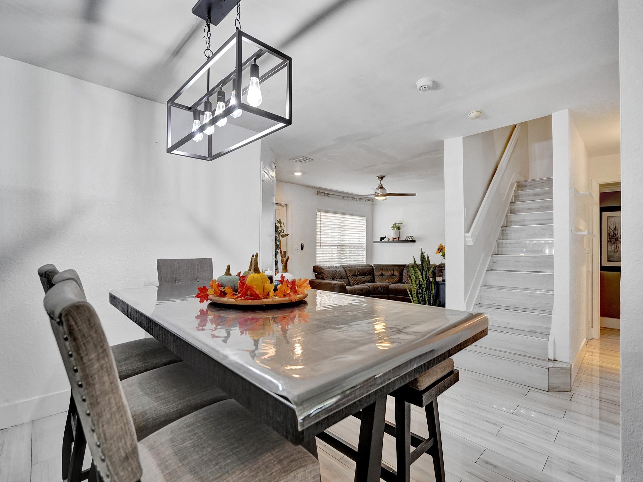 5330 NW 89th Terrace