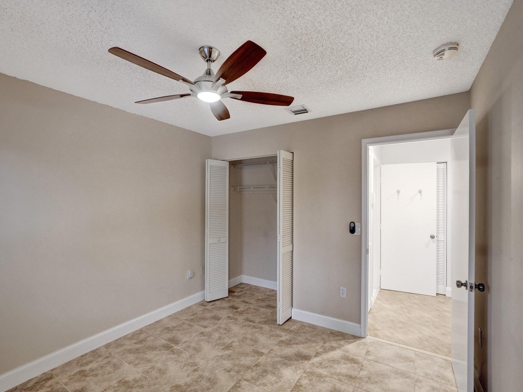 7031 Summer Tree Drive 202