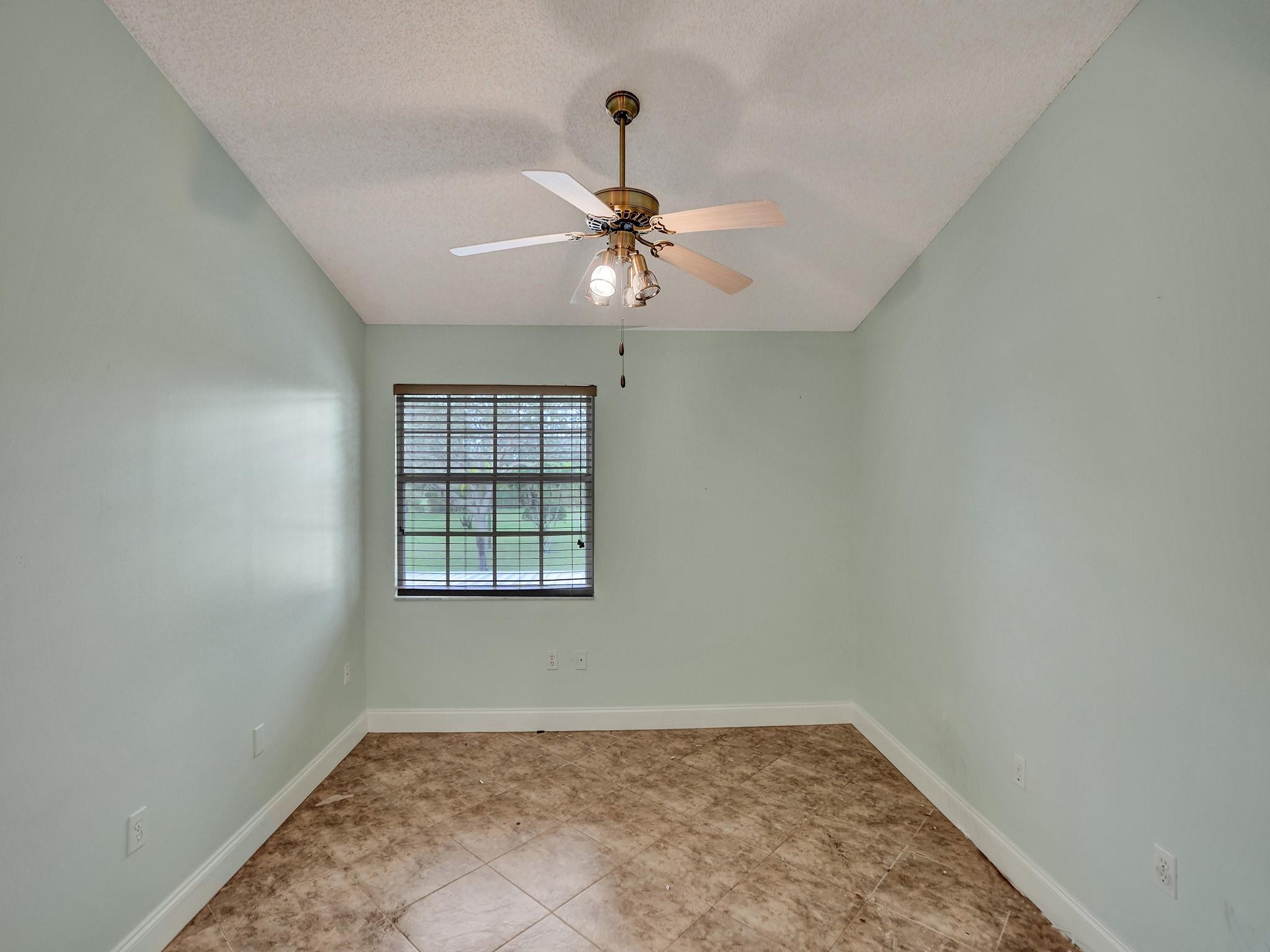 7031 Summer Tree Drive 202