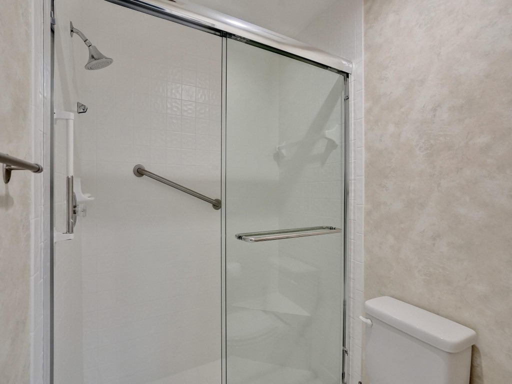 7031 Summer Tree Drive 202