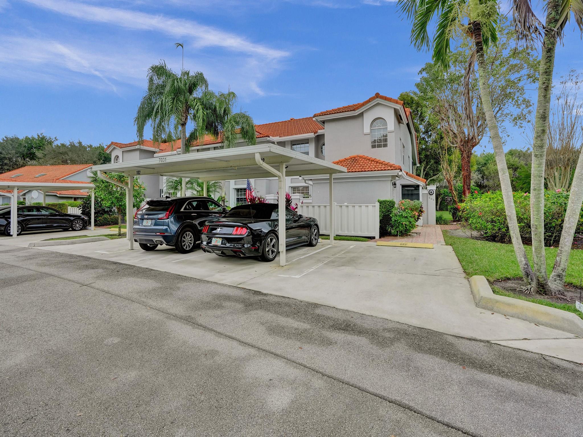 7031 Summer Tree Drive 202